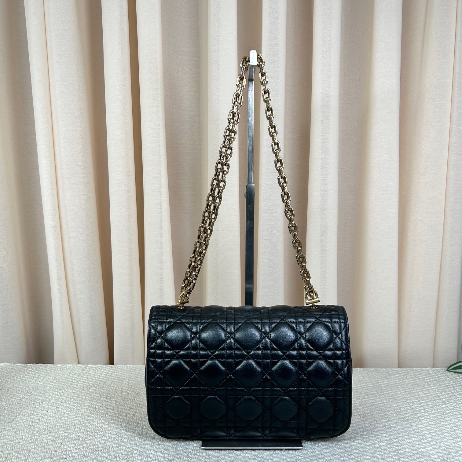 Christian Dior Addict Medium Black
