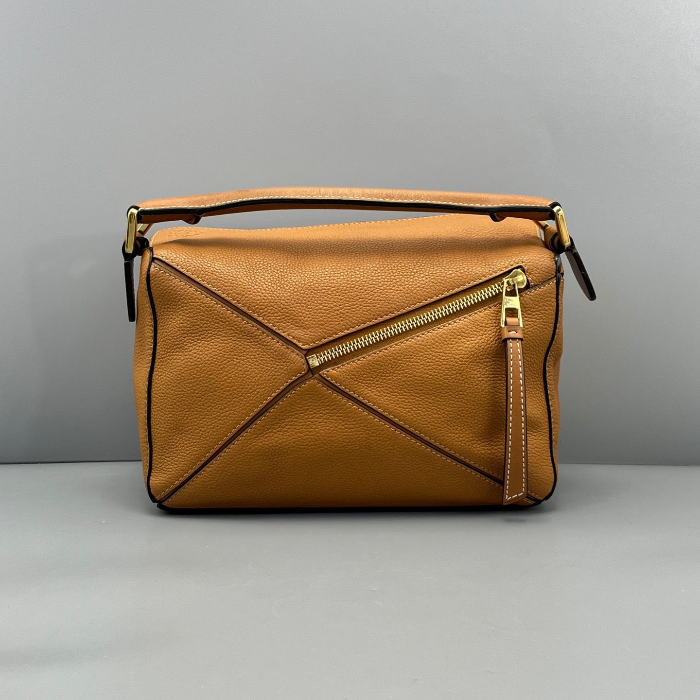 Loewe Puzzle Small Tan Pebble