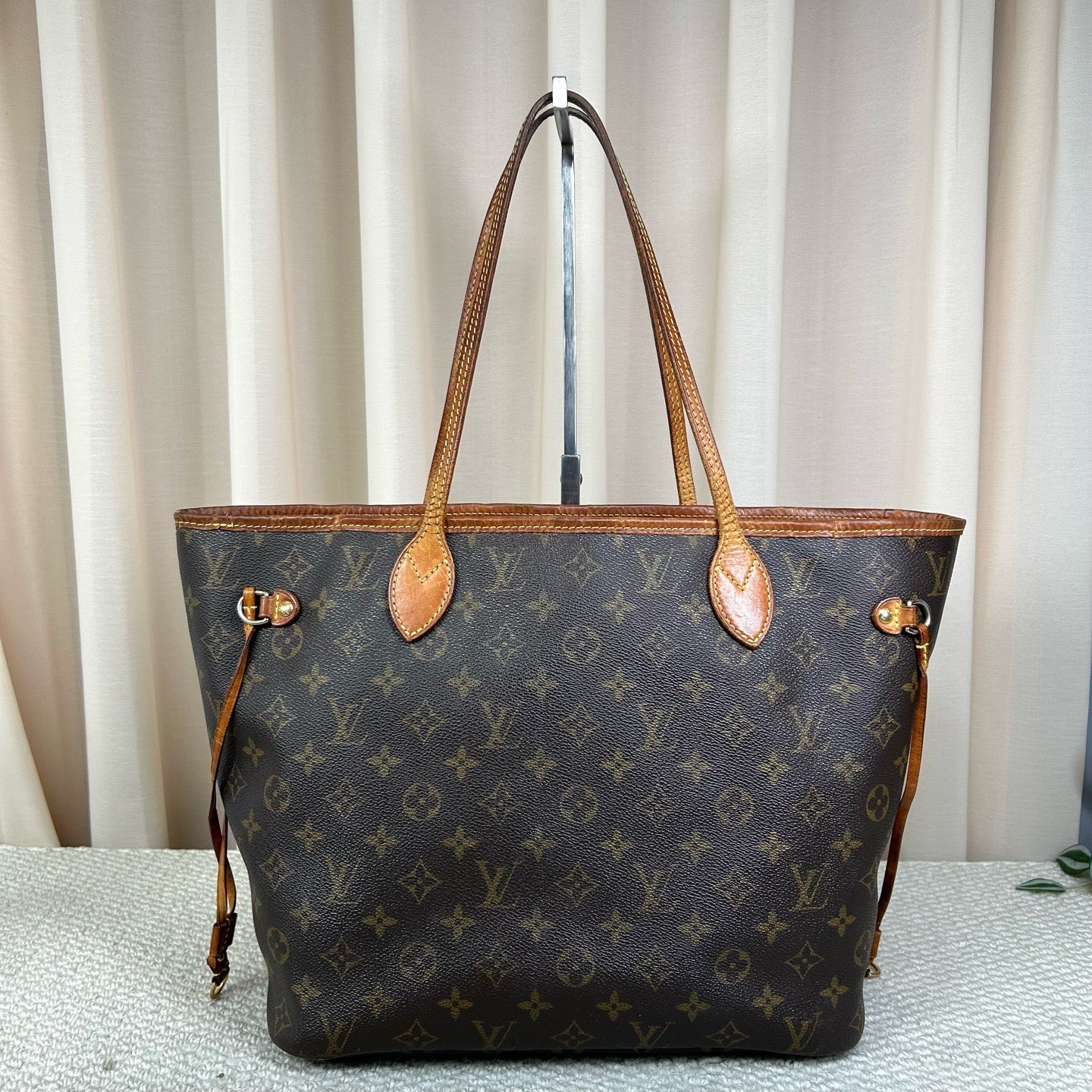 Louis Vuitton Neverfull MM Brown Monogram Bag