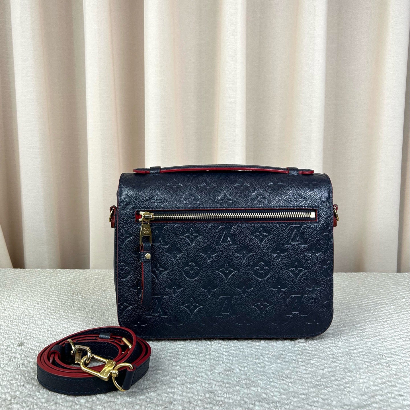 Louis Vuitton Pochette Metis MM Navy Embossed Leather