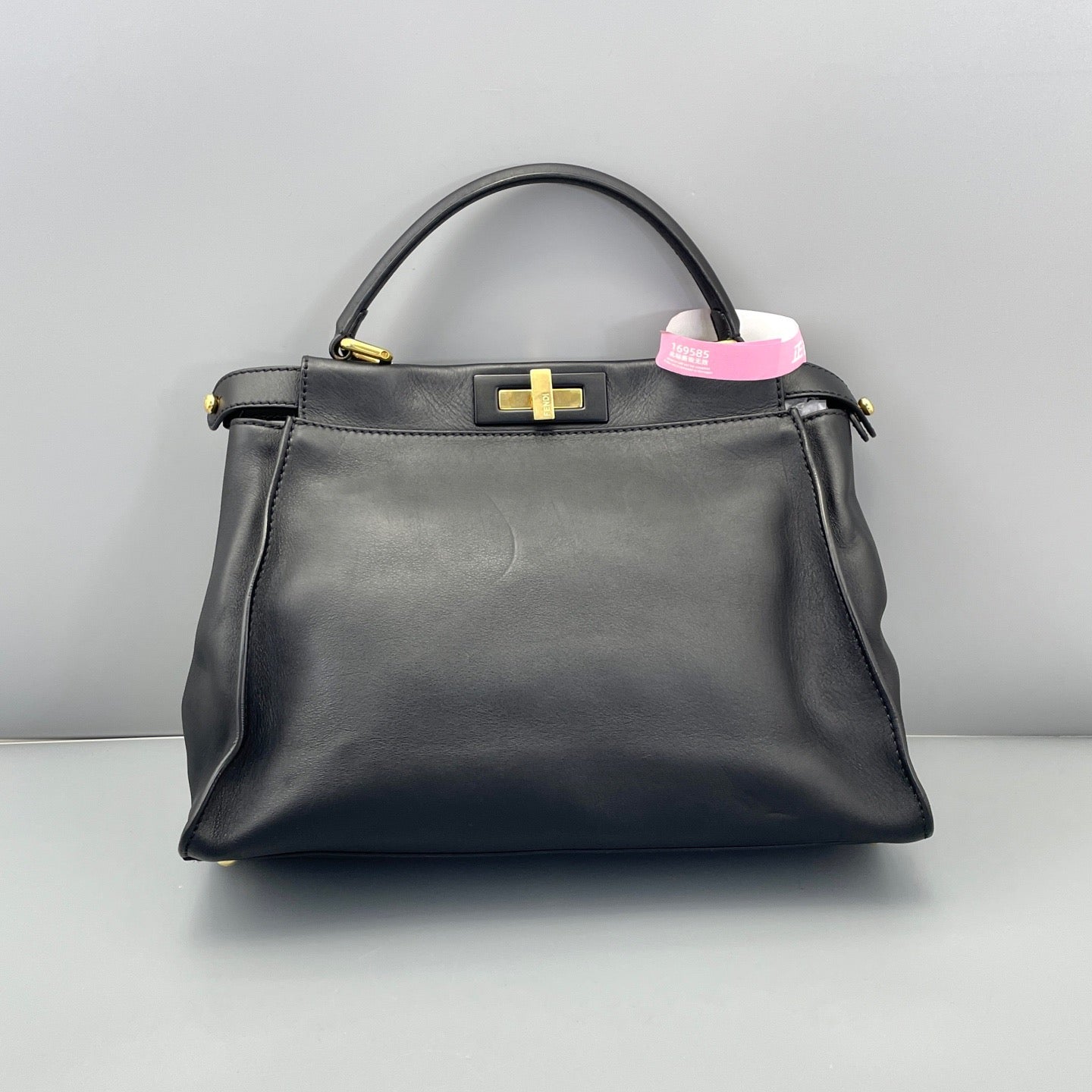 Fendi Peekaboo Medium Black