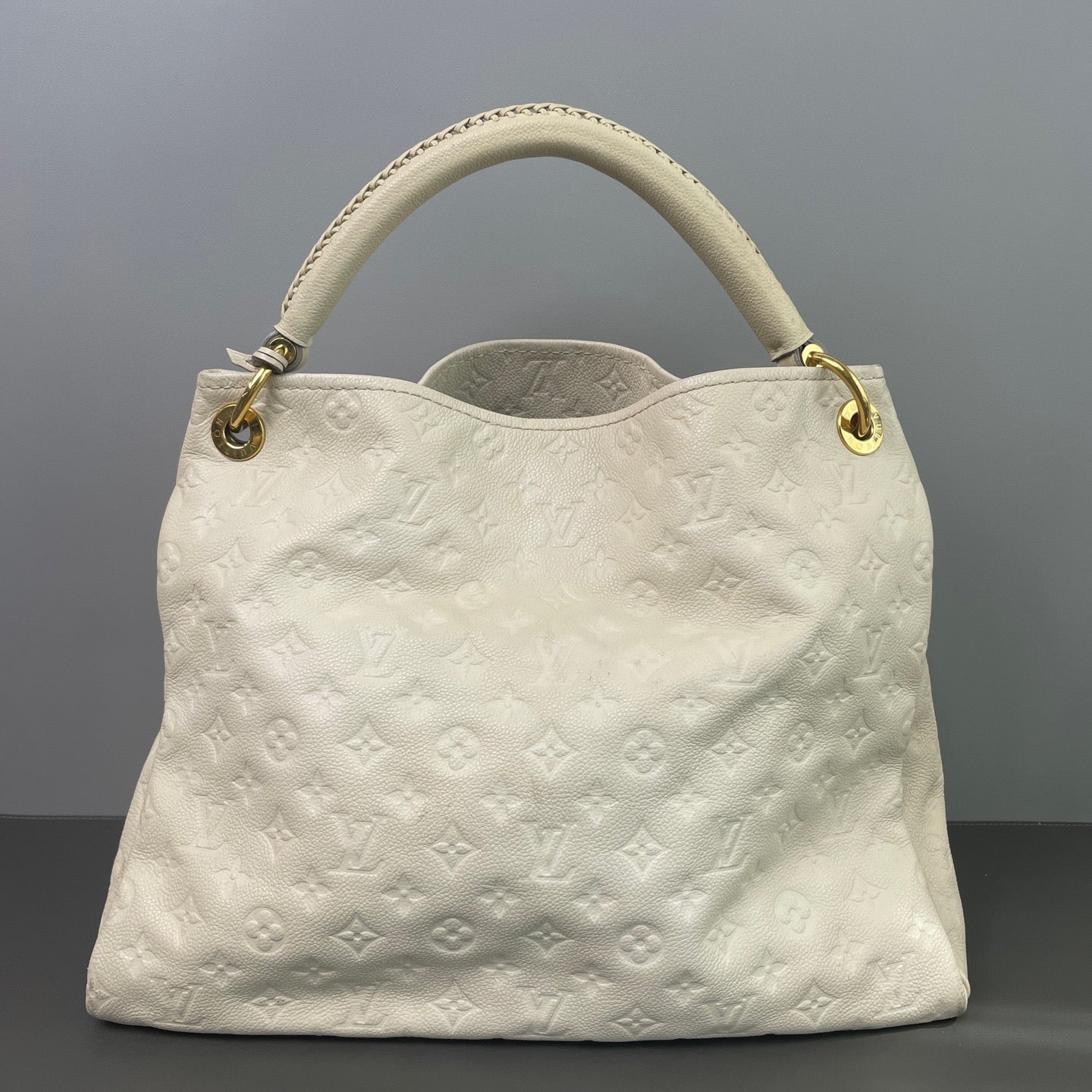 Louis Vuitton White Artsy MM