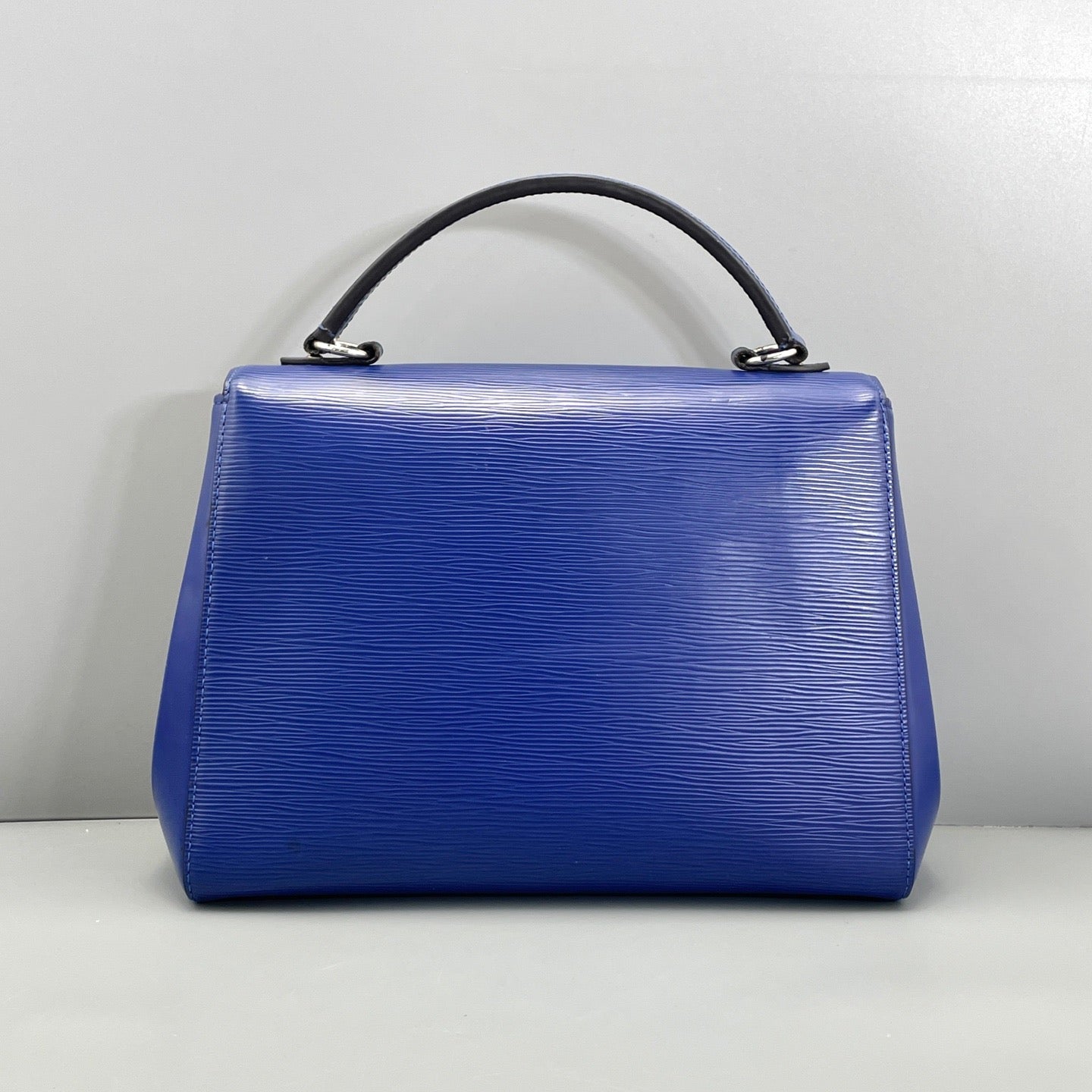 Louis Vuitton Cluny Blue
