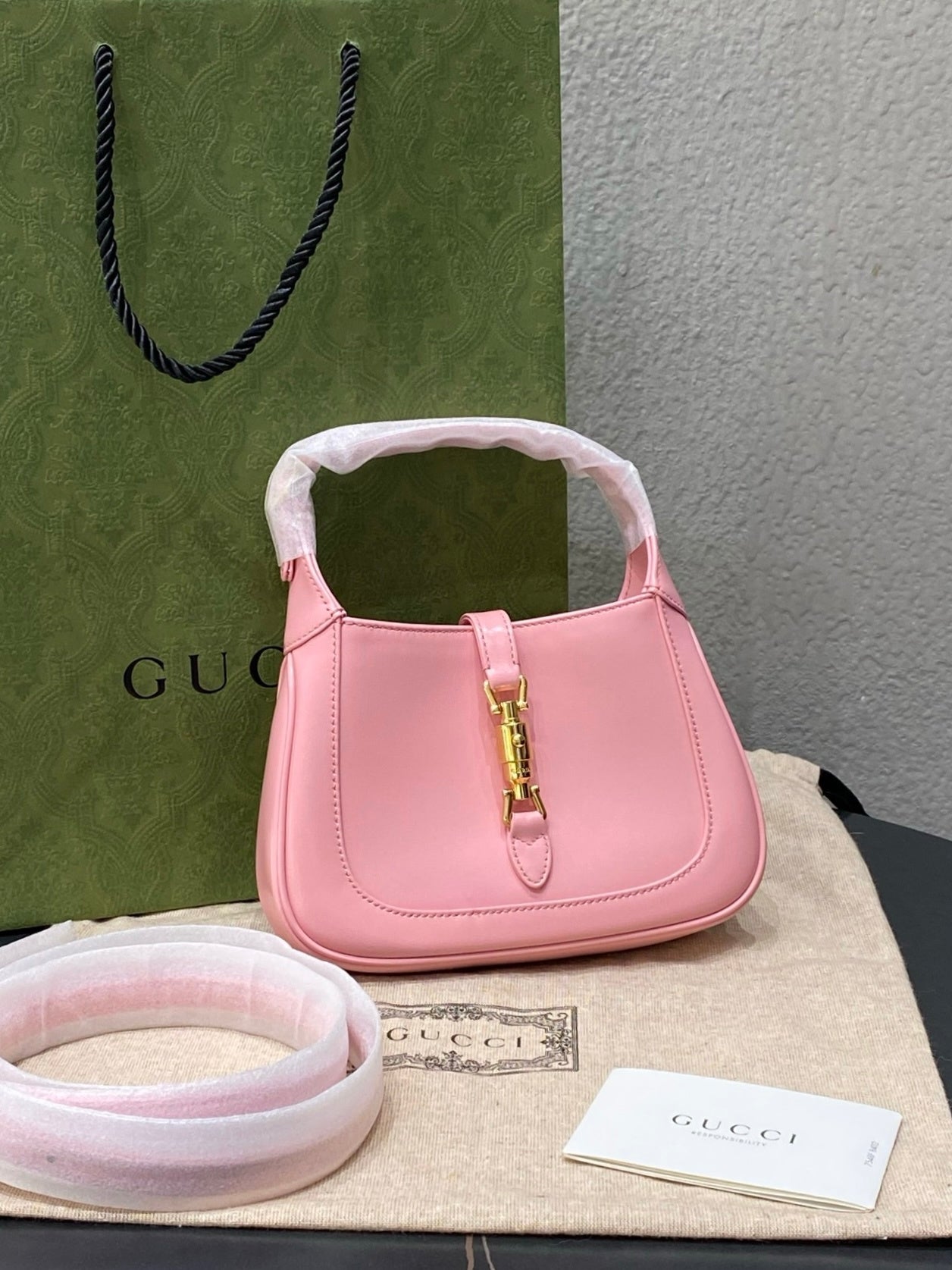Gucci Jackie 1961 Mini Pink Calfskin Leather Crossbody