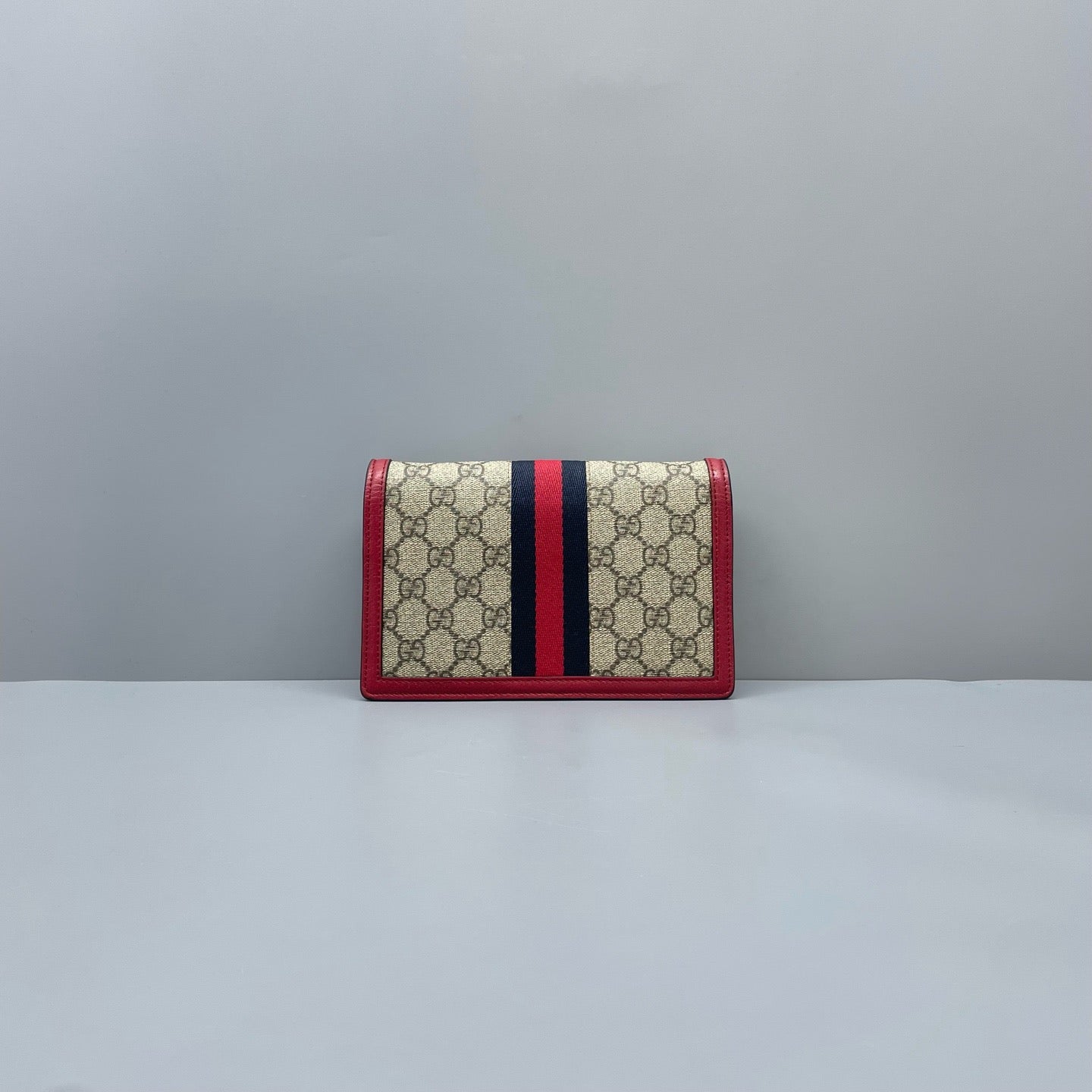 Gucci Queen Bee Chain Wallet