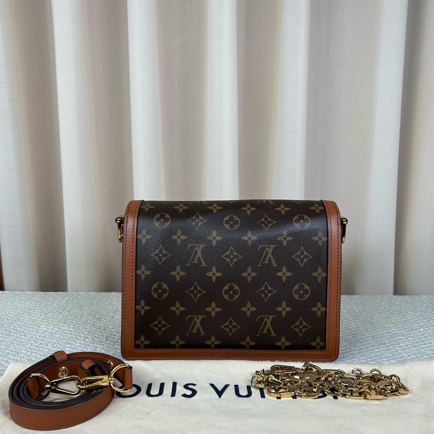 LV Louis Vuitton Dauphine Monogram Two-Tone MM
