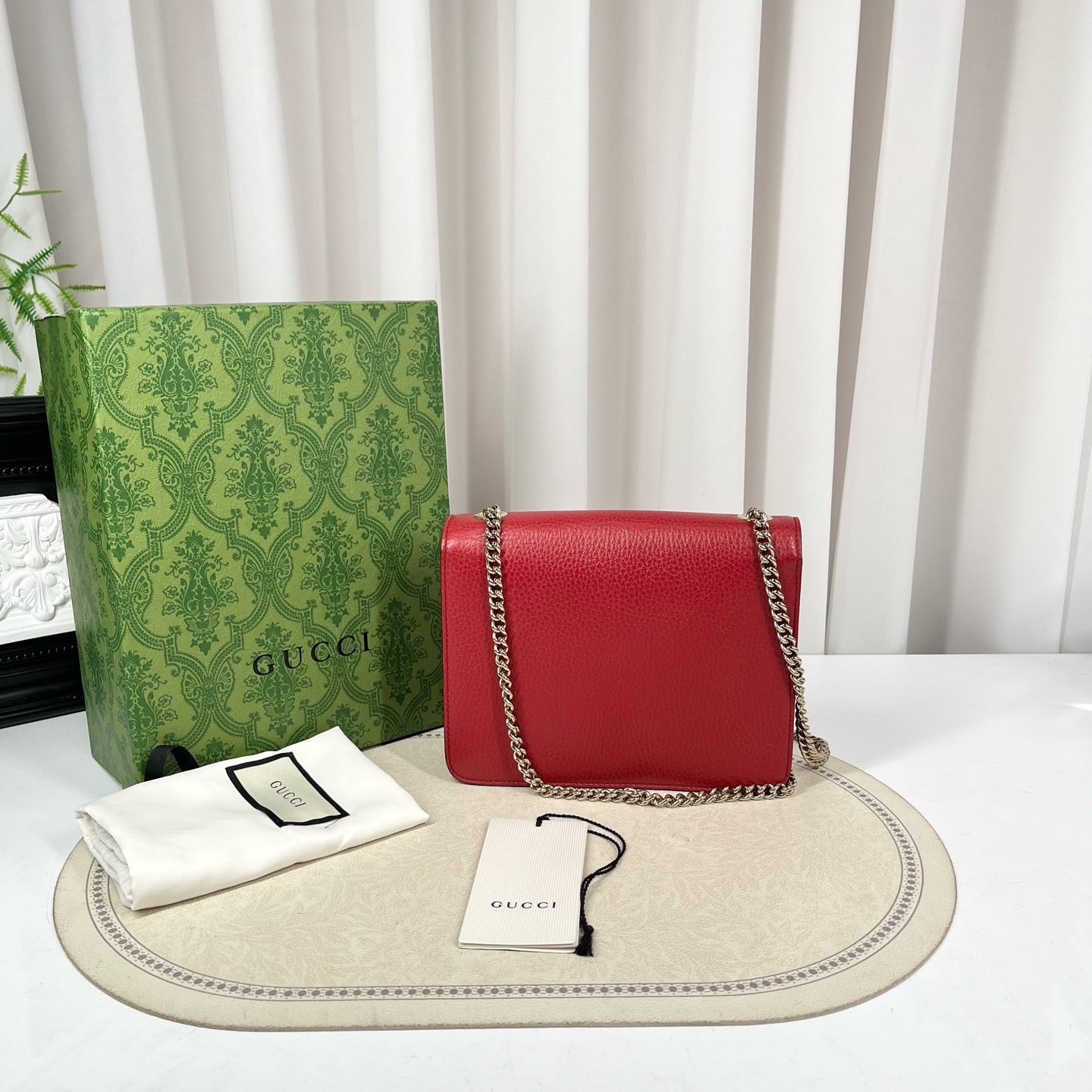 GUCCI Interlocking GG Small Bag Red
