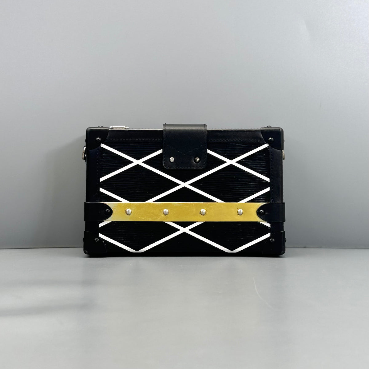Louis Vuitton Petite Malle