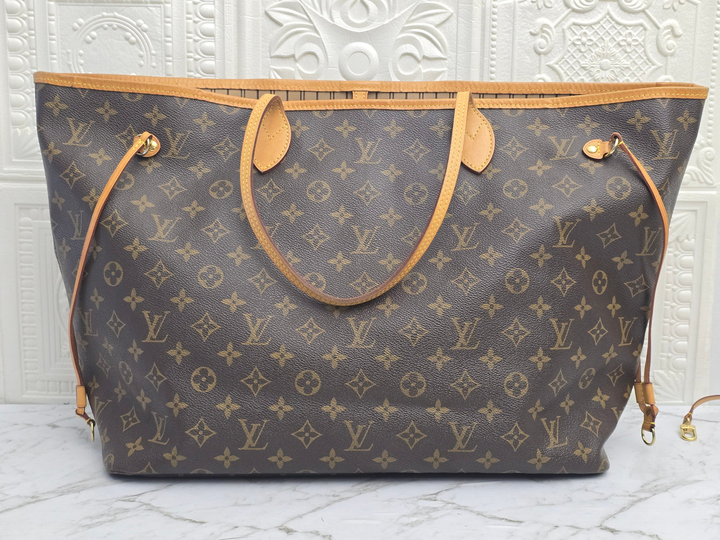 Pre-owned Authentic Louis Vuitton Neverfull GM In Excellent Condition