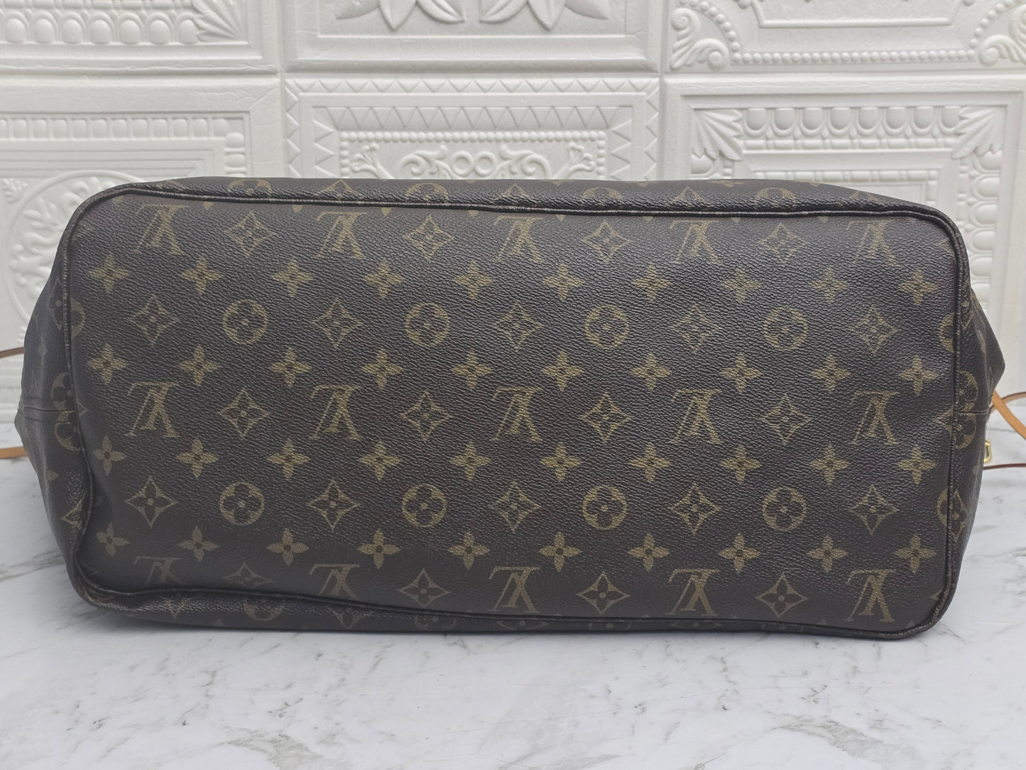 Pre-owned Authentic Louis Vuitton Neverfull GM In Excellent Condition