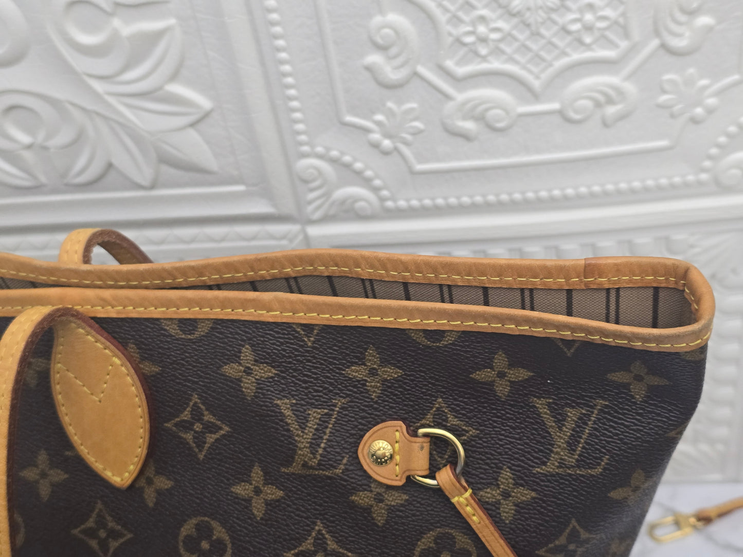 Pre-owned Authentic Louis Vuitton Neverfull GM In Excellent Condition