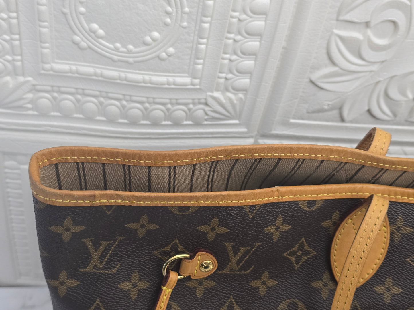 Pre-owned Authentic Louis Vuitton Neverfull GM In Excellent Condition