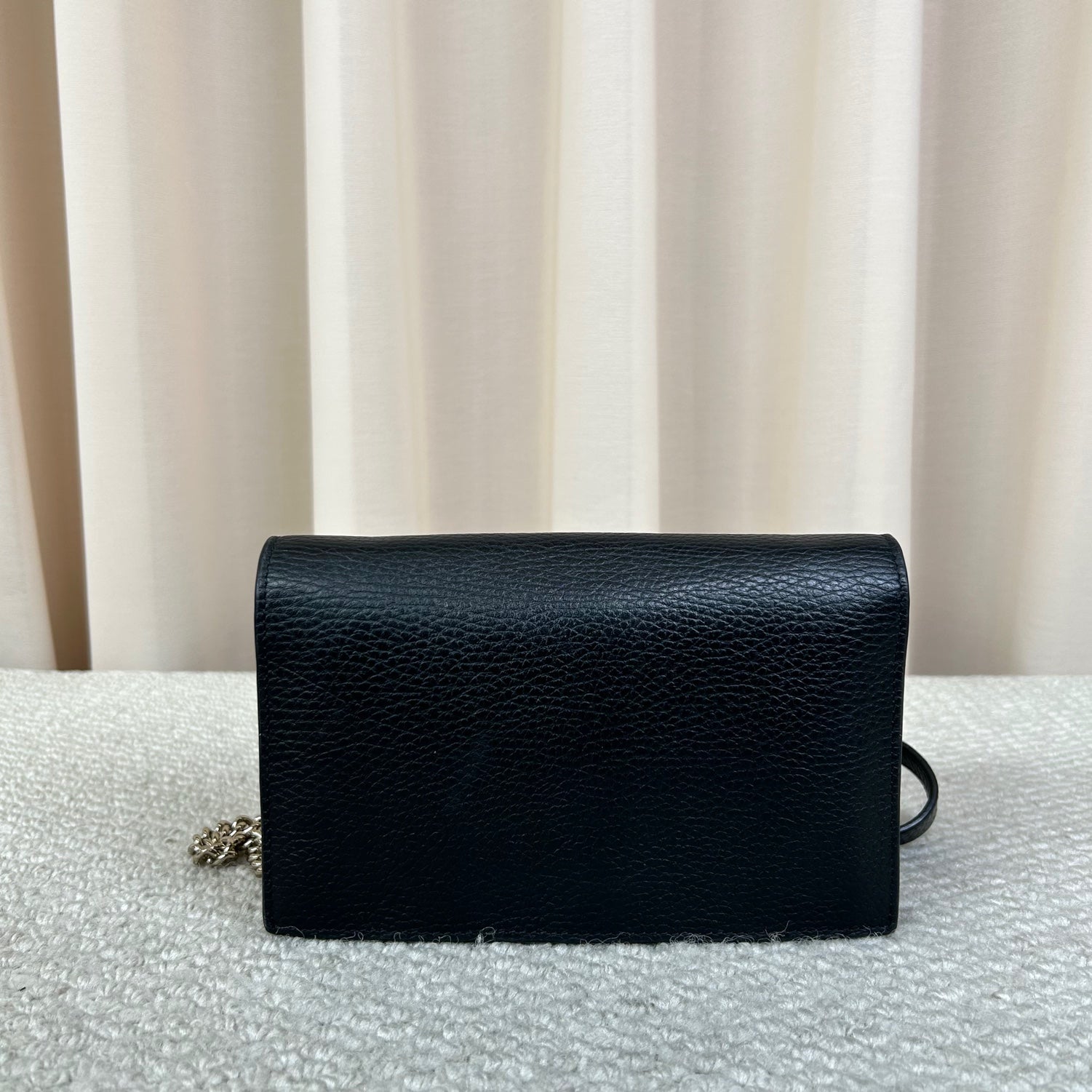 Gucci Interlocking G Black Leather Chain Bag