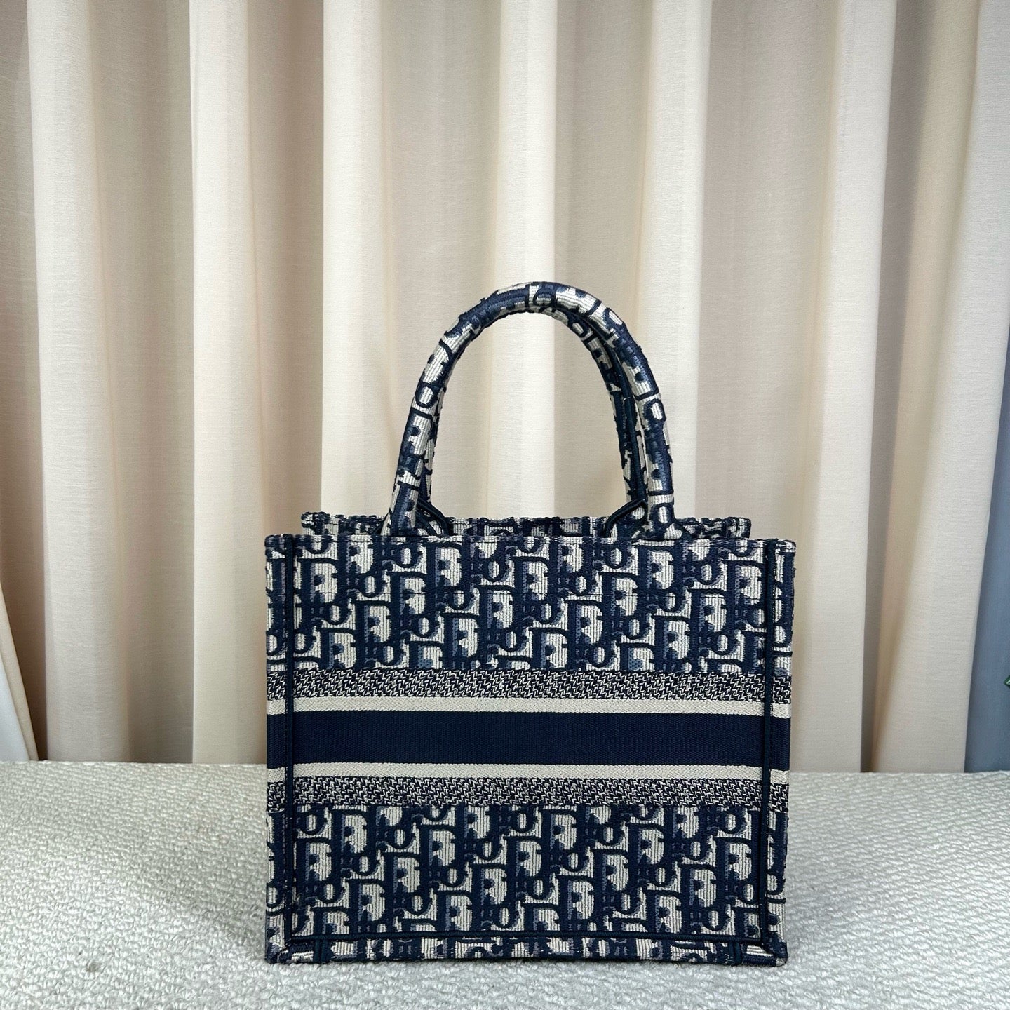 Dior Book Tote 26.5cm Oblique Printed Tote Bag