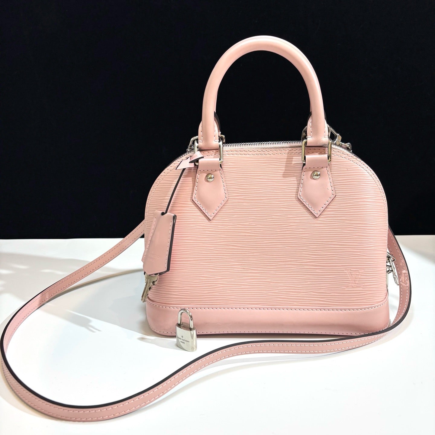 Louis Vuitton Alma BB