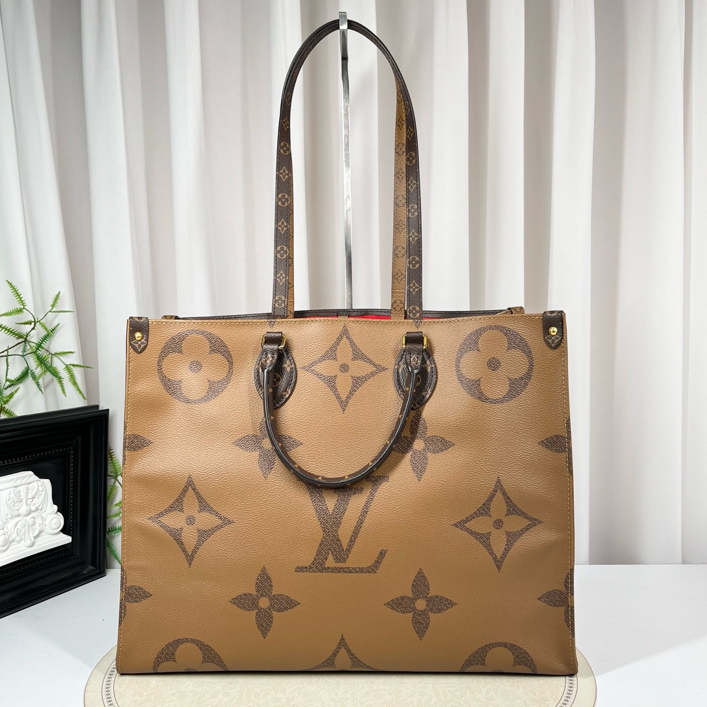 LV Monogram Onthego GM Tote Bag