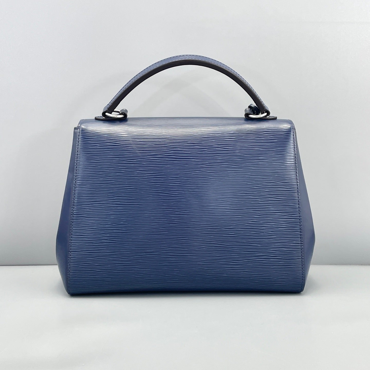 Louis Vuitton Blue Epi Leather Cluny