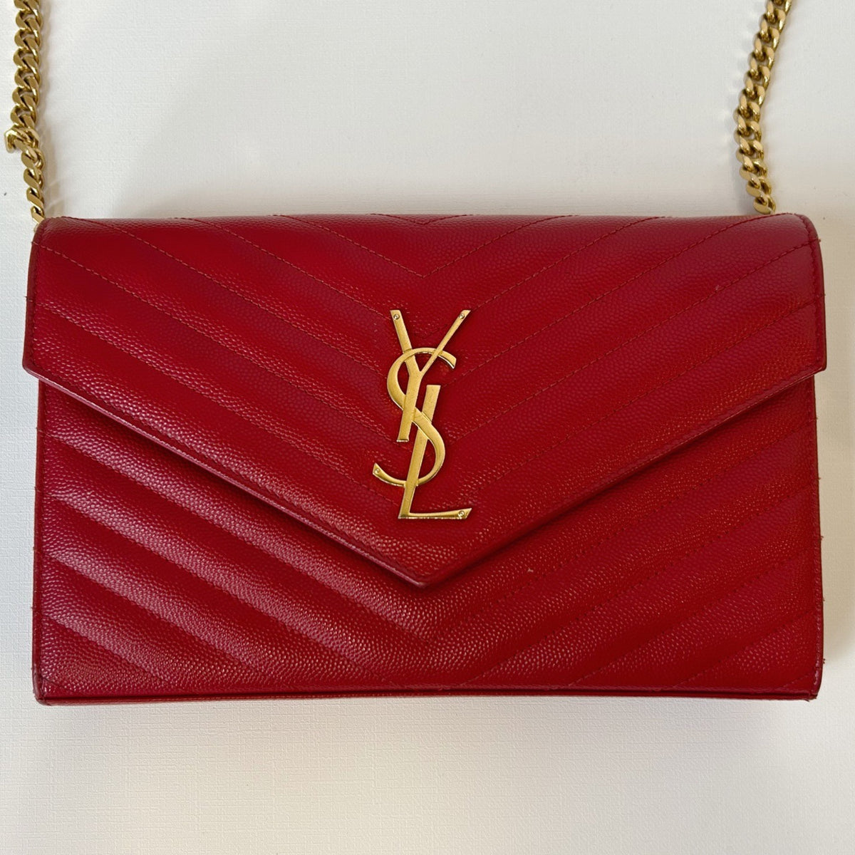 Saint Laurent Enveloppe Chain Wallet, Red Grain De Poudre