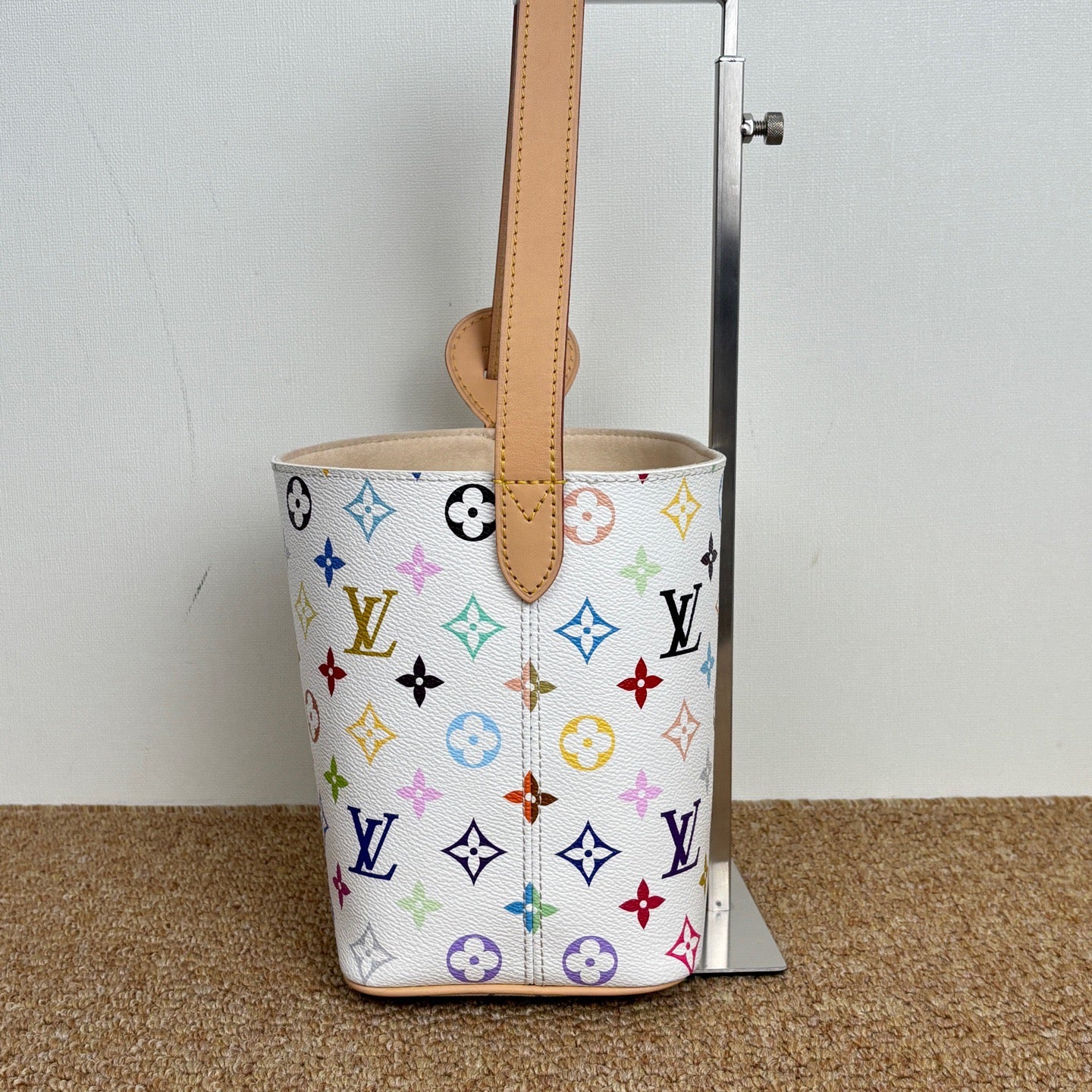 Louis Vuitton x Murakami White BB