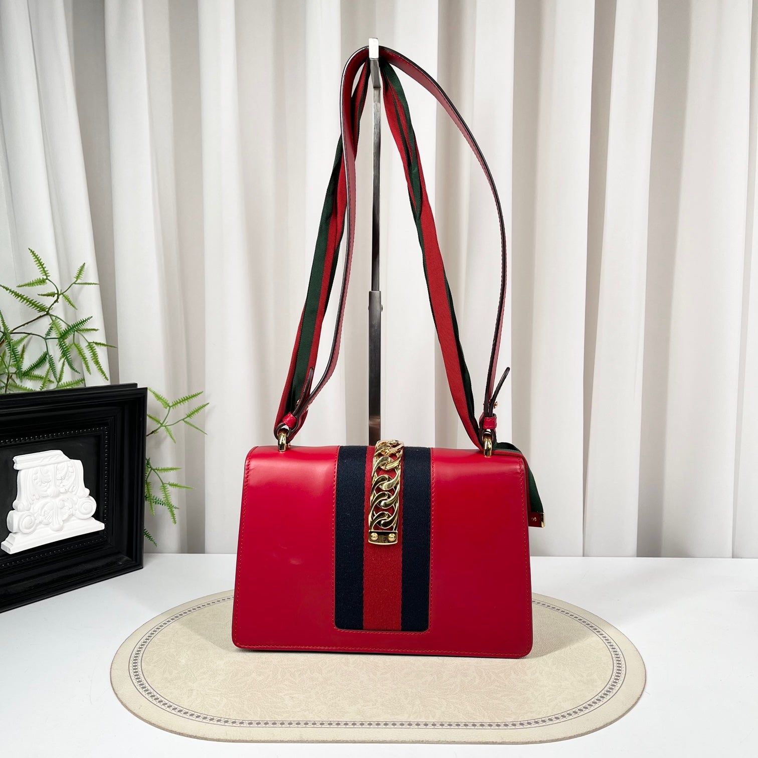 Gucci Sylvie Shoulder Bag