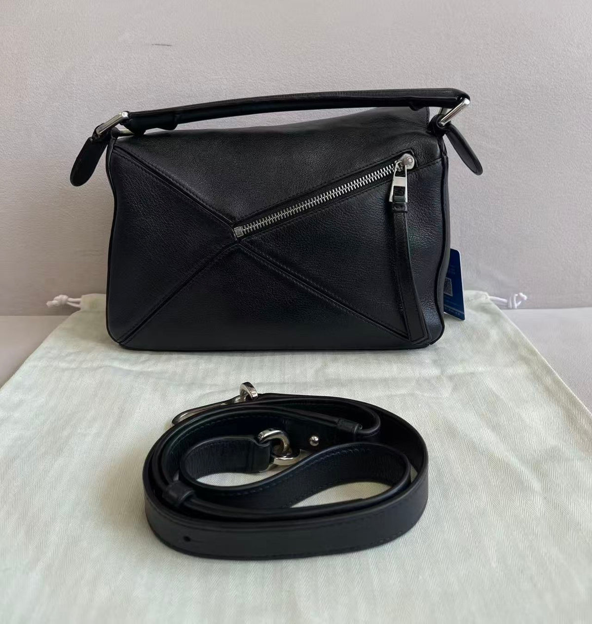 Loewe Puzzle Small, Black Grained Calfskin Leather