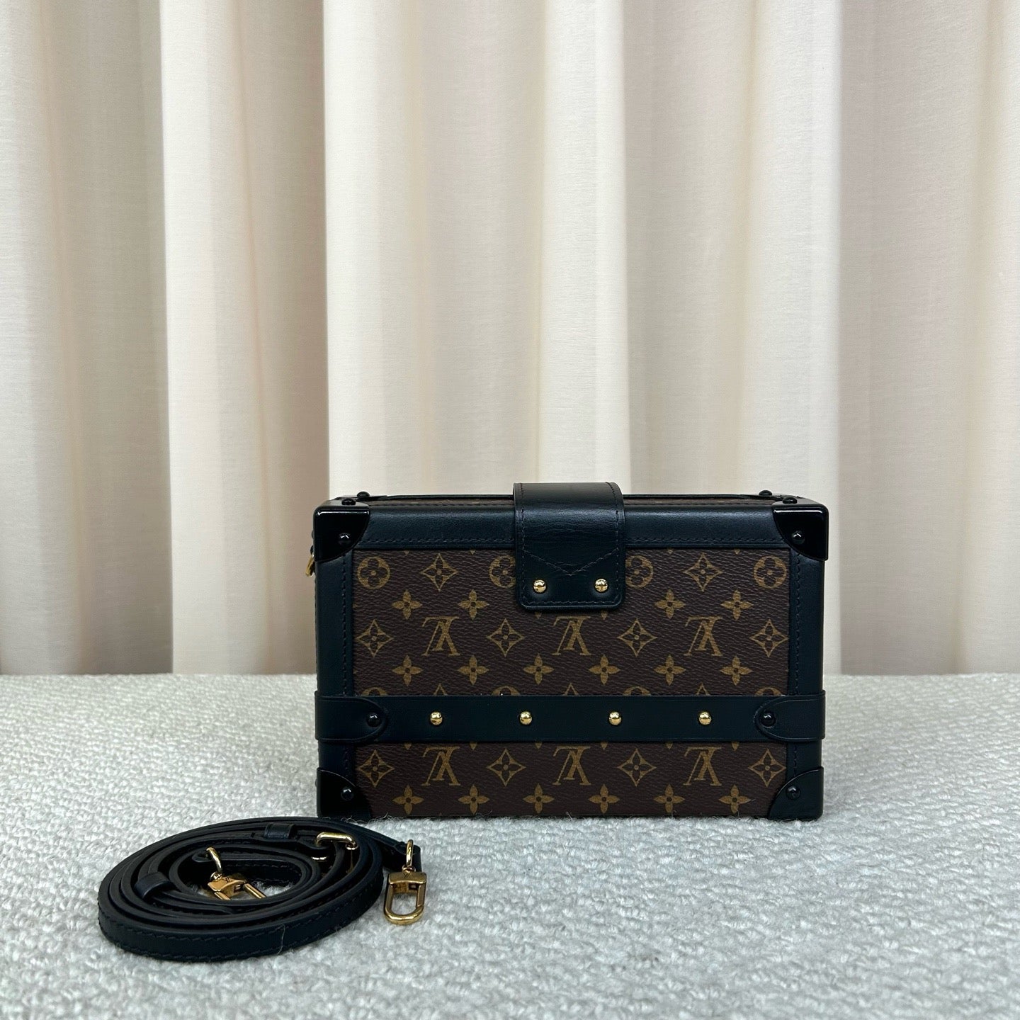 Louis Vuitton Petite Malle Hard Box Bag