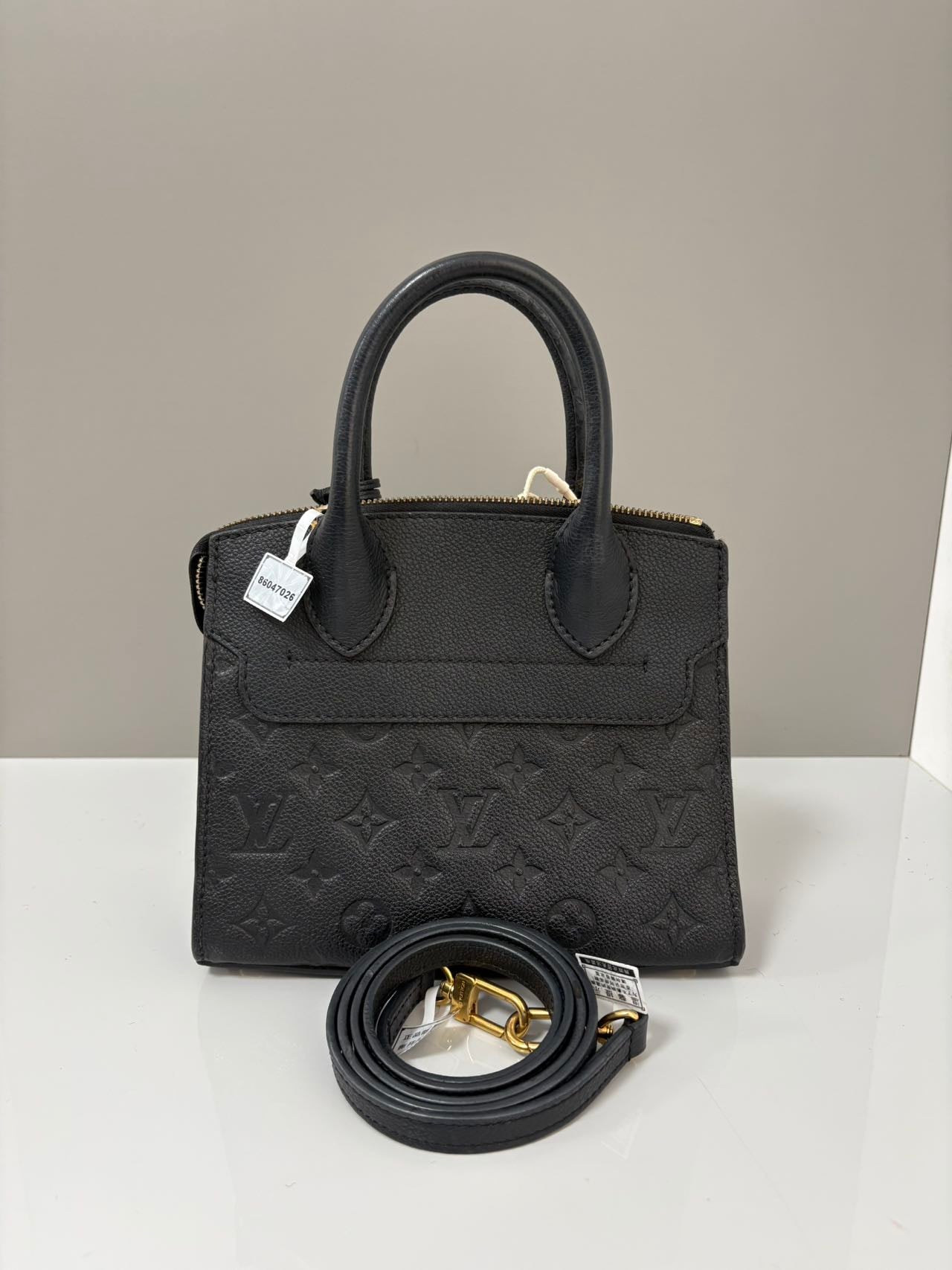 Louis Vuitton Mini Pont-Neuf Black