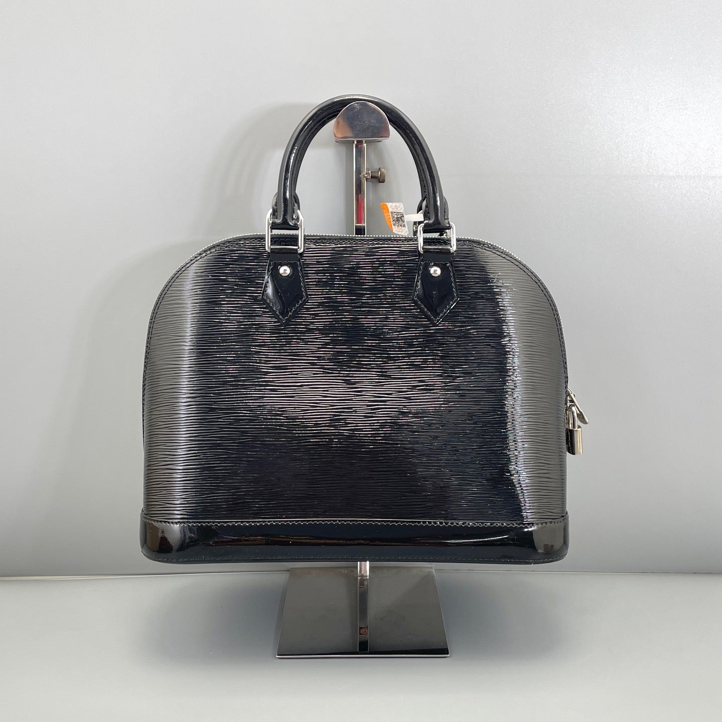 Louis Vuitton Alma PM Black