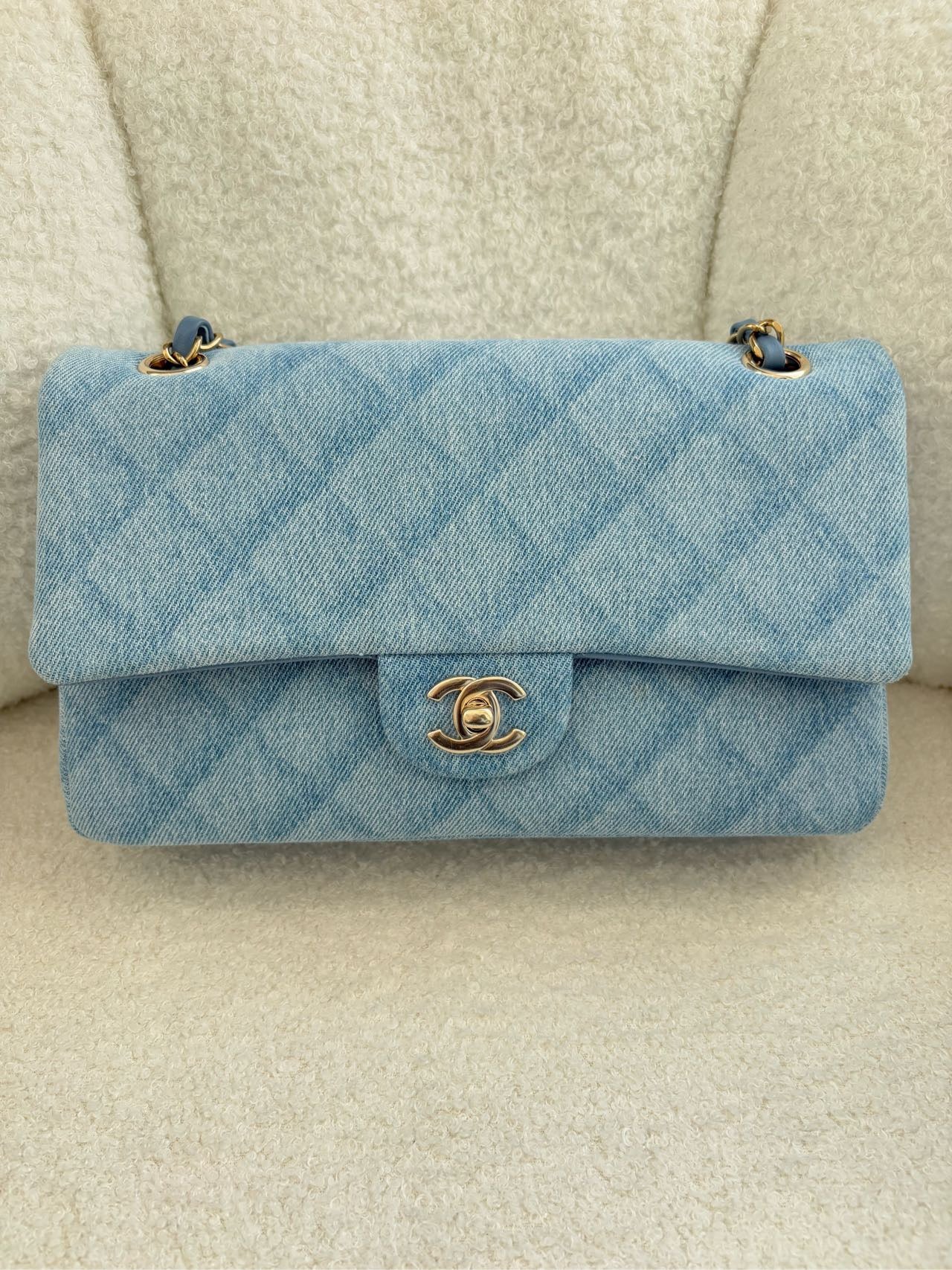 Chanel Classic Flap Medium Light Blue Denim Gold-Tone