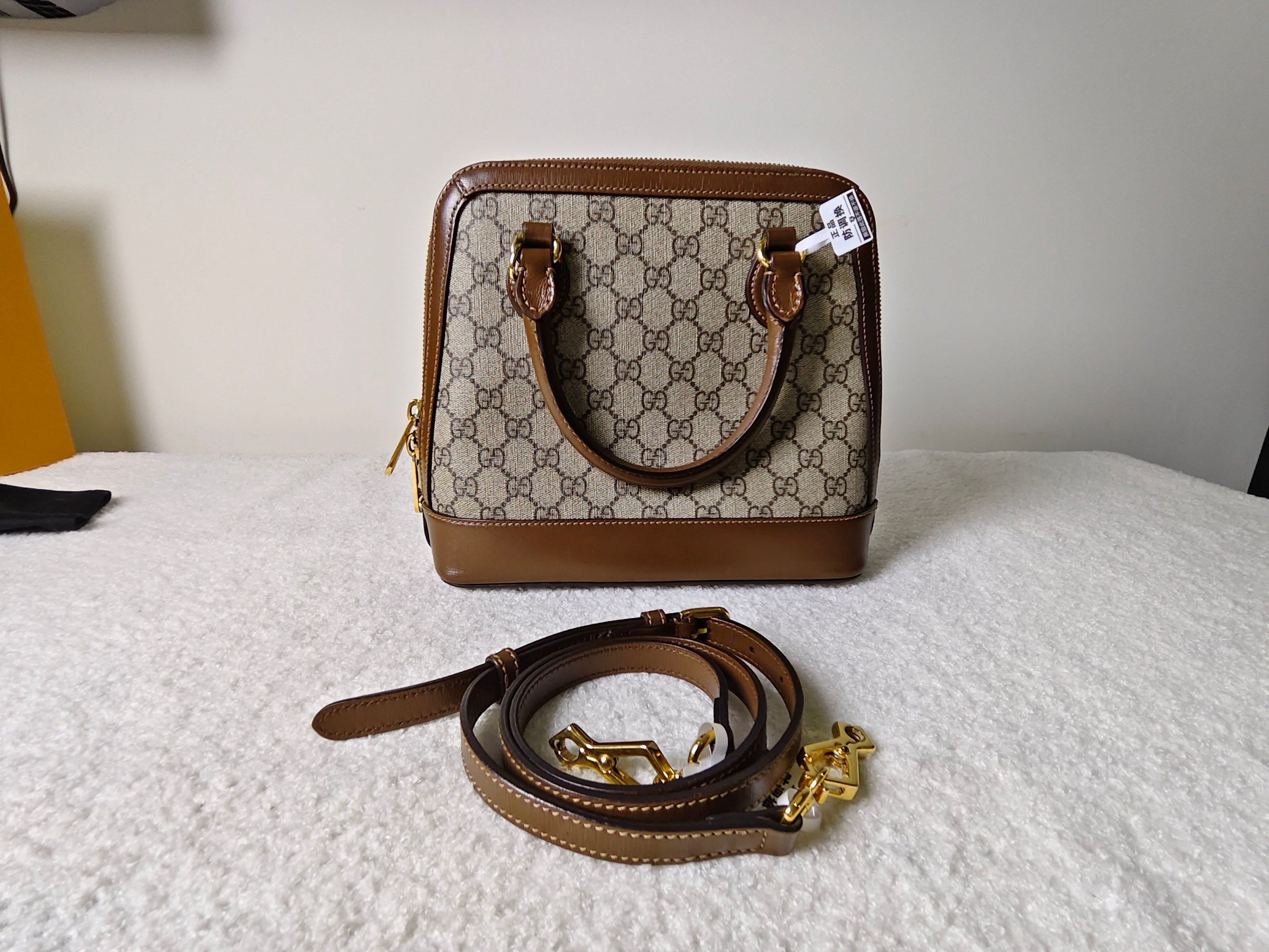 Gucci 1955 Horsebit Dome GG Supreme Top Handle Bag