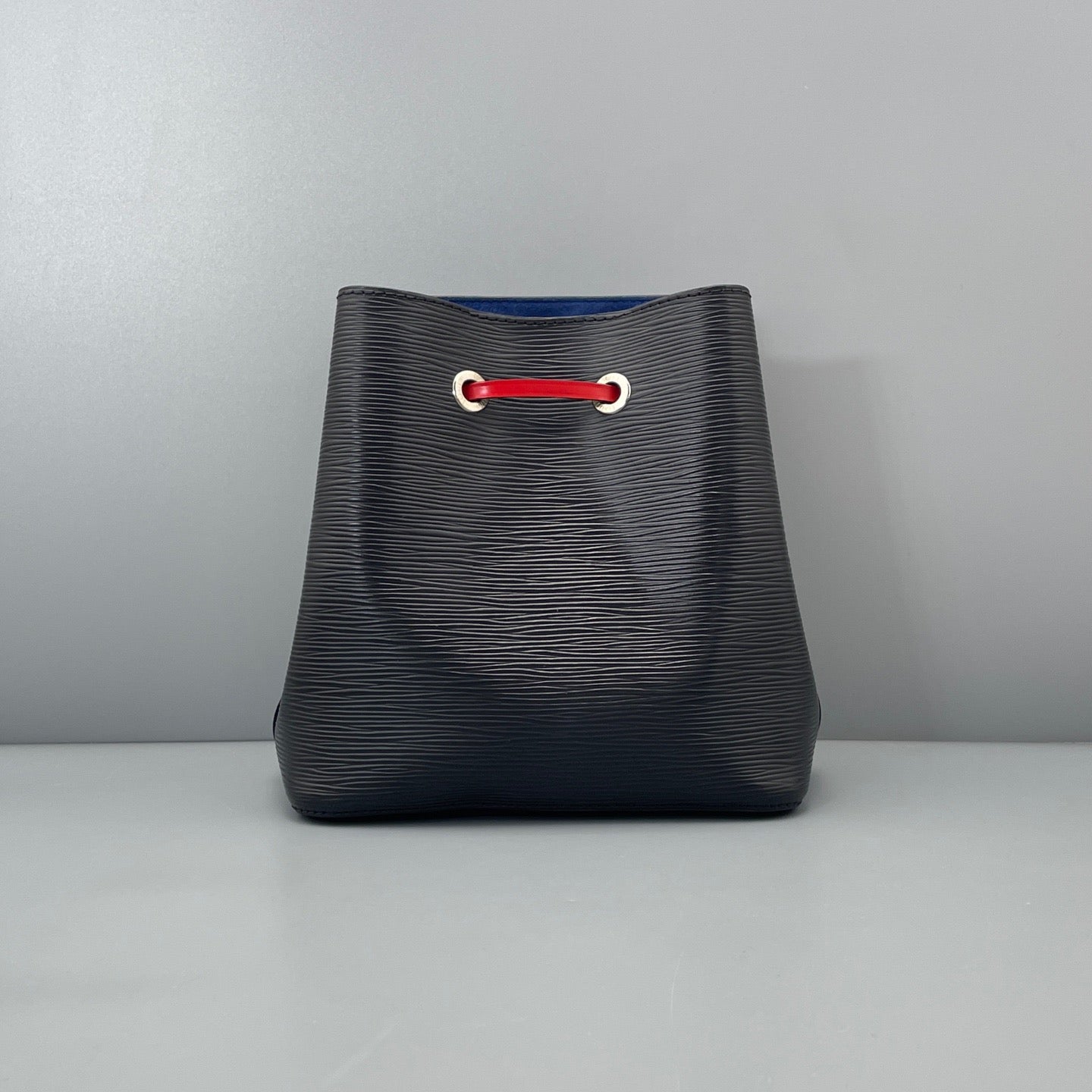 Louis Vuitton Nano Noé Black