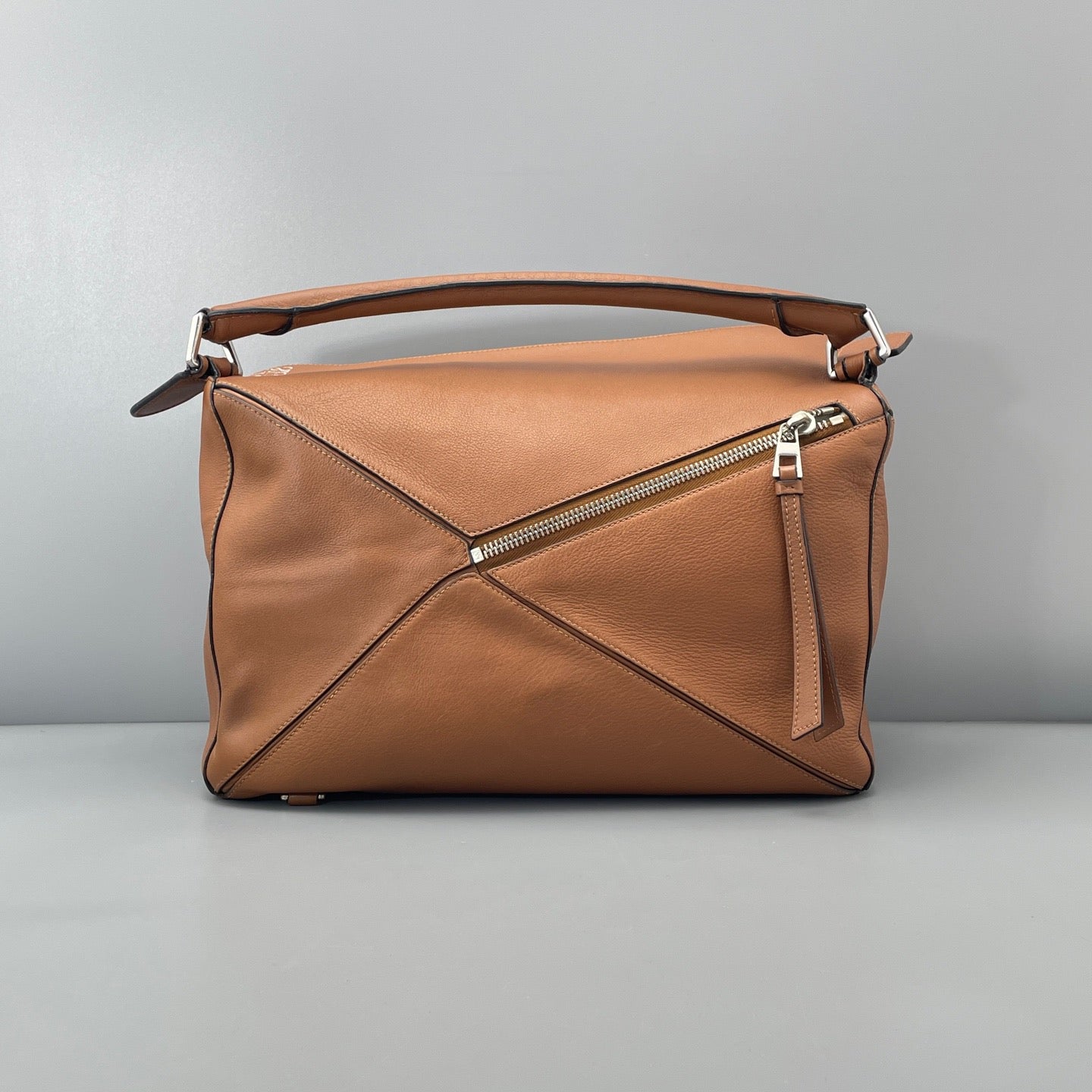 Loewe Puzzle Large Tan