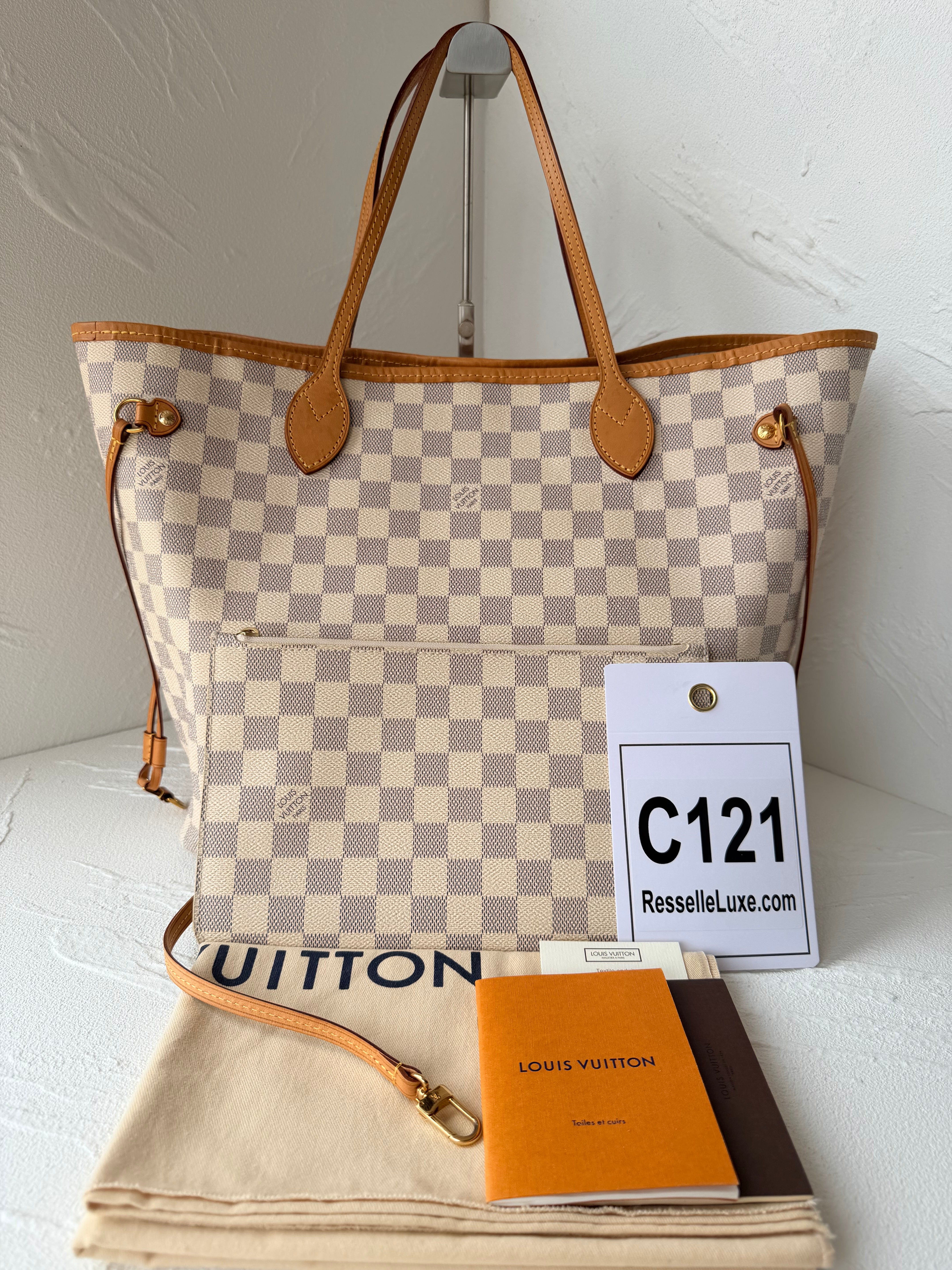 Louis Vuitton Neverfull MM, Damier Azur Canvas