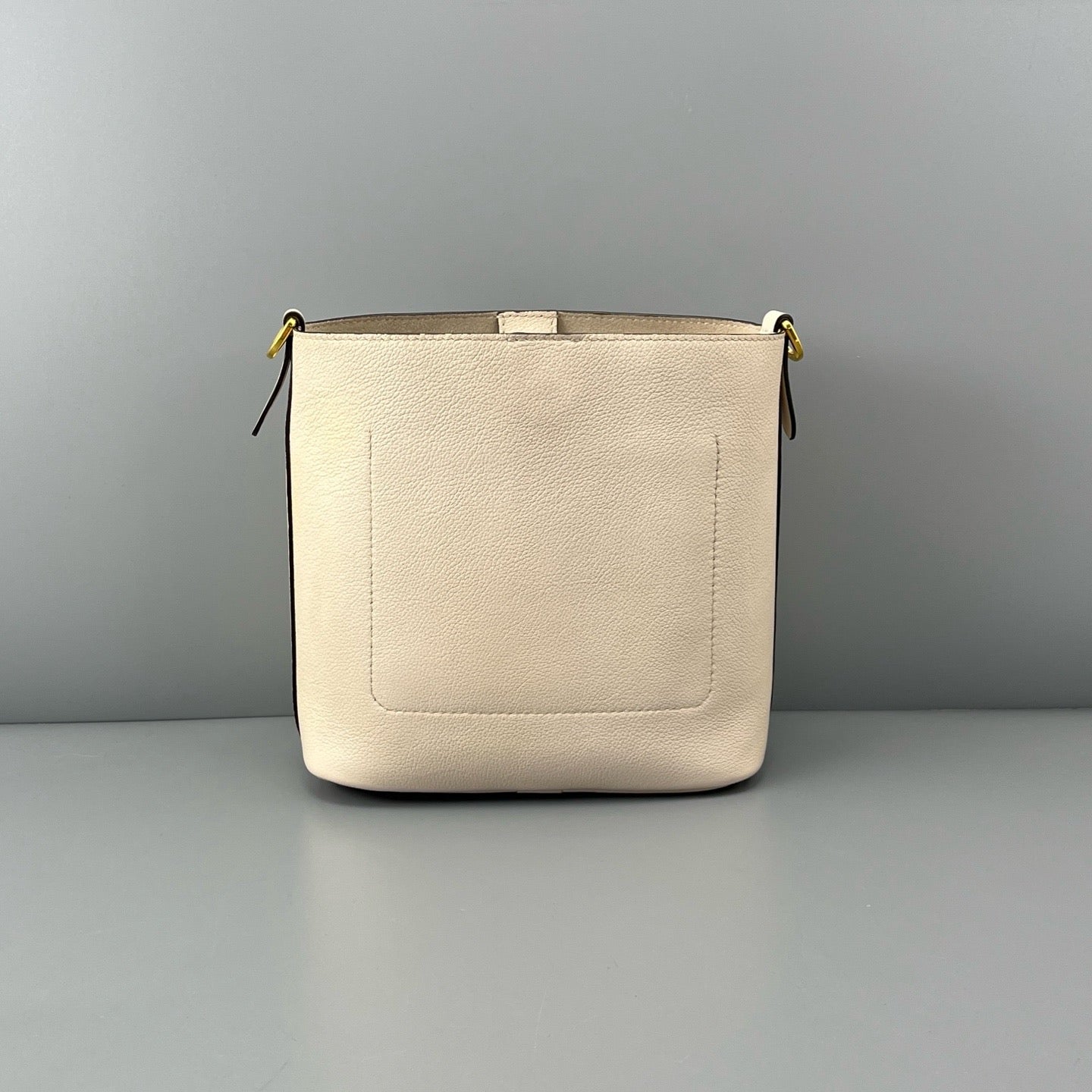 Louis Vuitton Lock & Walk Cream