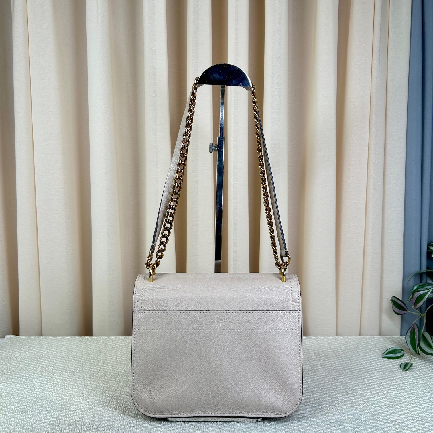 Louis Vuitton Lockme