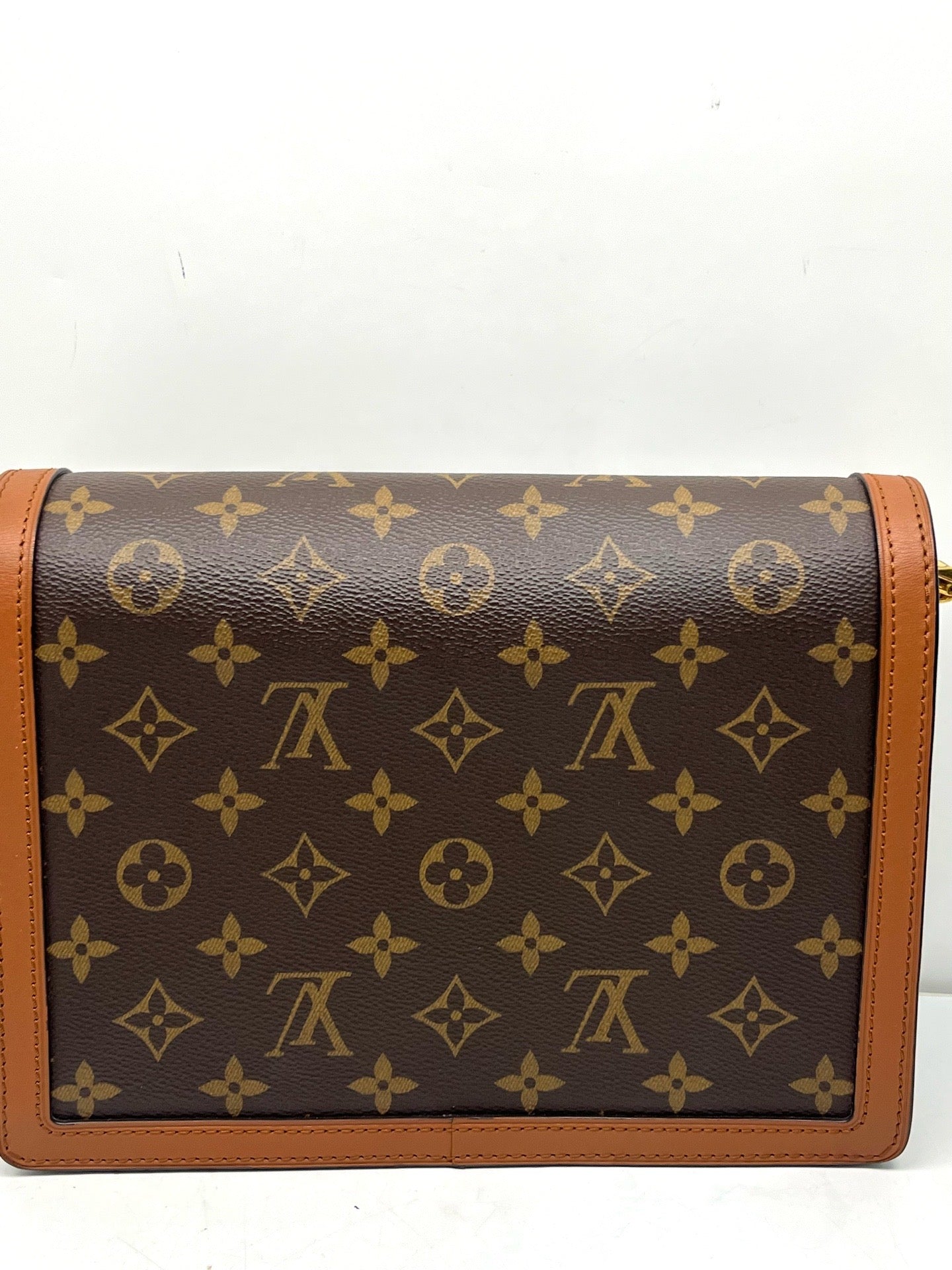 Louis Vuitton Dauphine MM