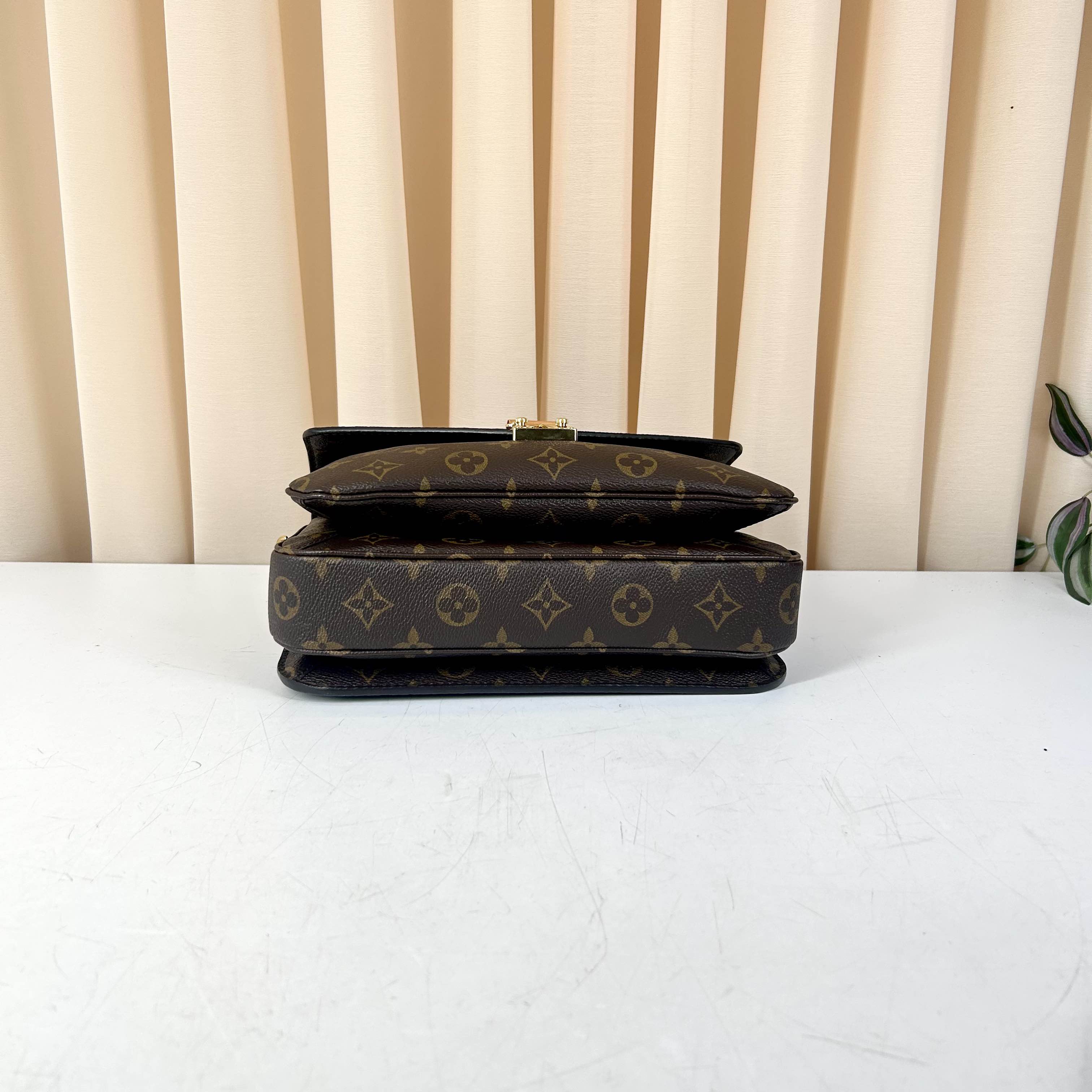 Louis Vuitton Pochette Metis Monogram 2020