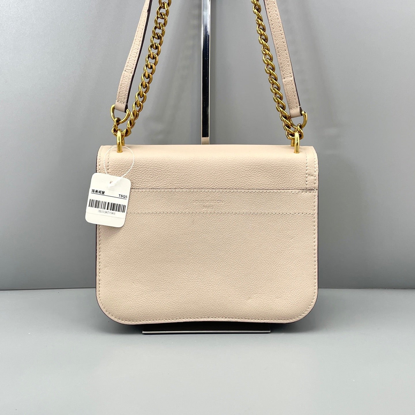 Louis Vuitton Lockme PM Cream