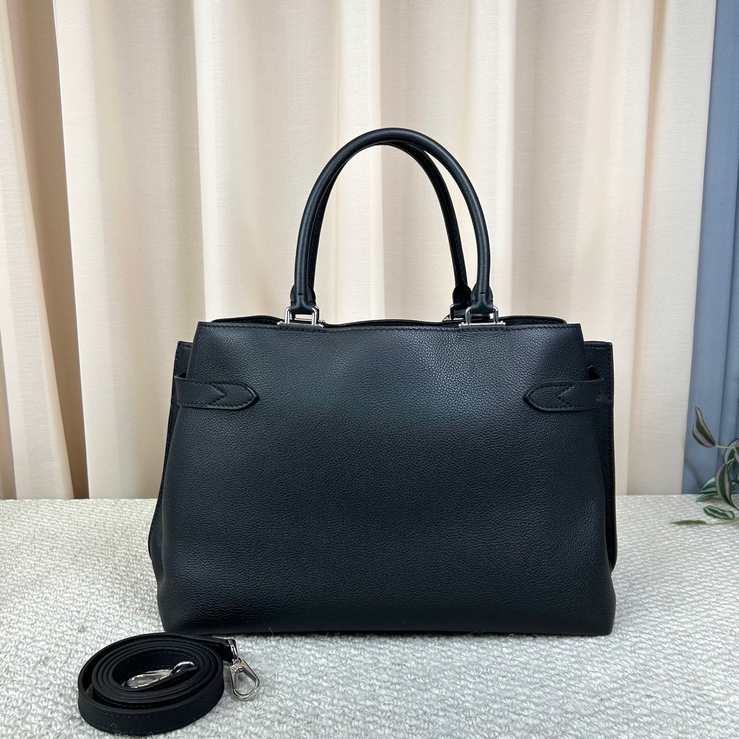 Louis Vuitton My Lockme Tote