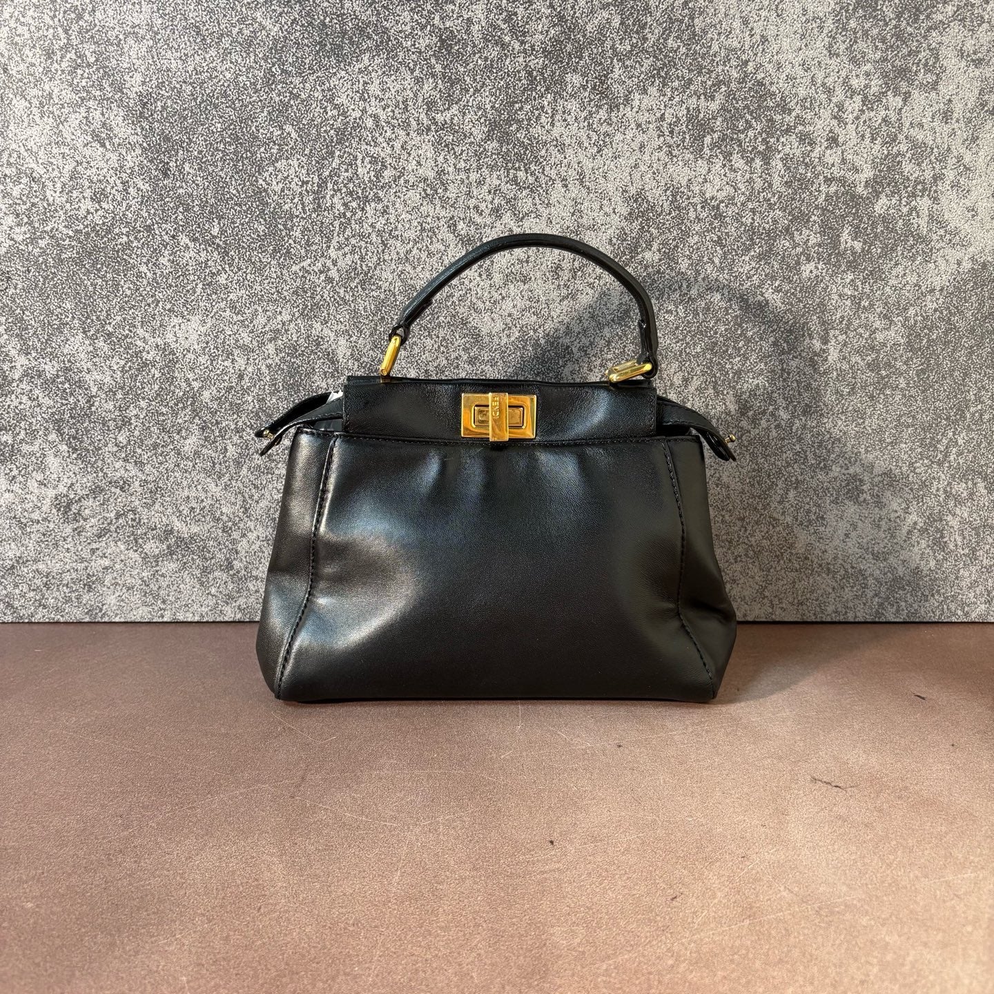 Fendi Peekaboo Medium Black