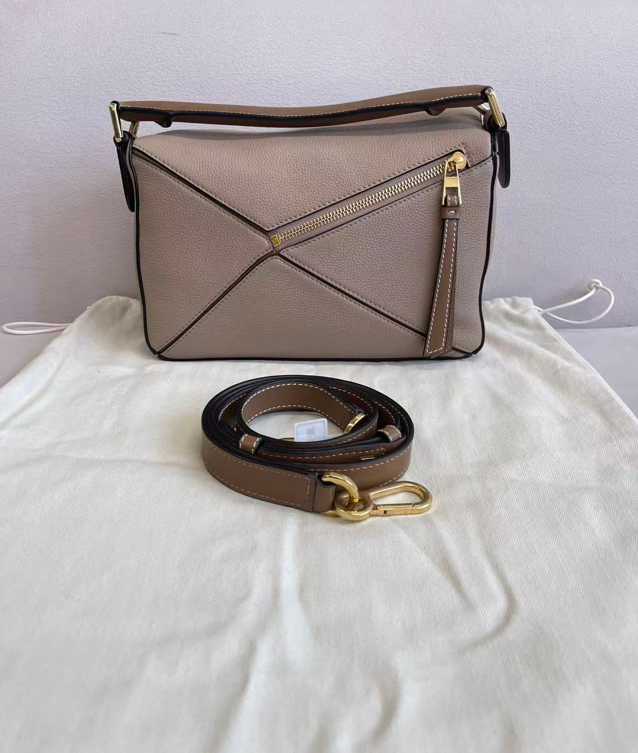 Loewe Puzzle Small Sand