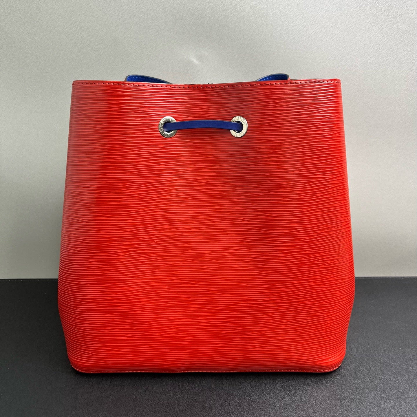 Louis Vuitton NeoNoe MM Bicolor Red & Blue
