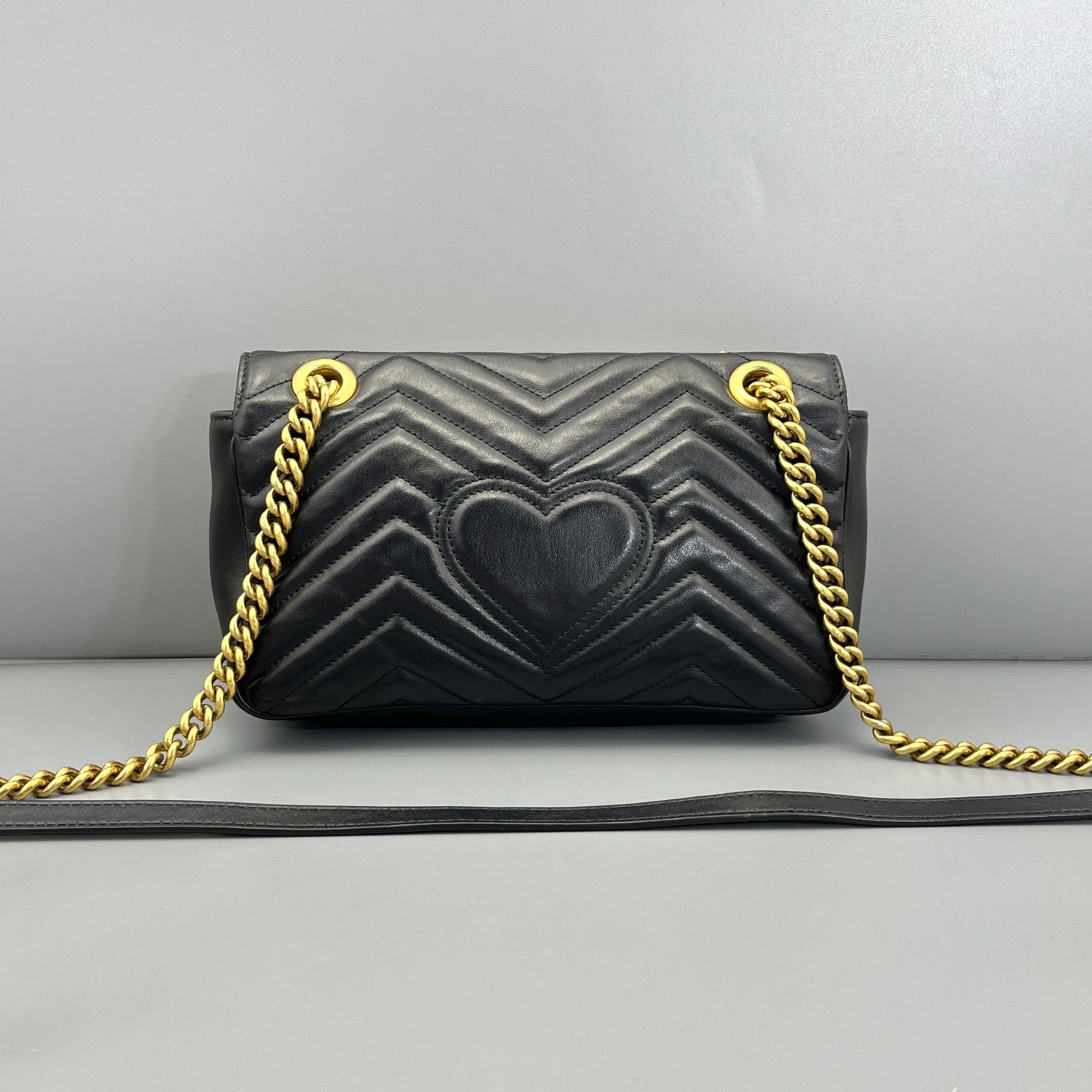 Gucci GG Marmont Chevron