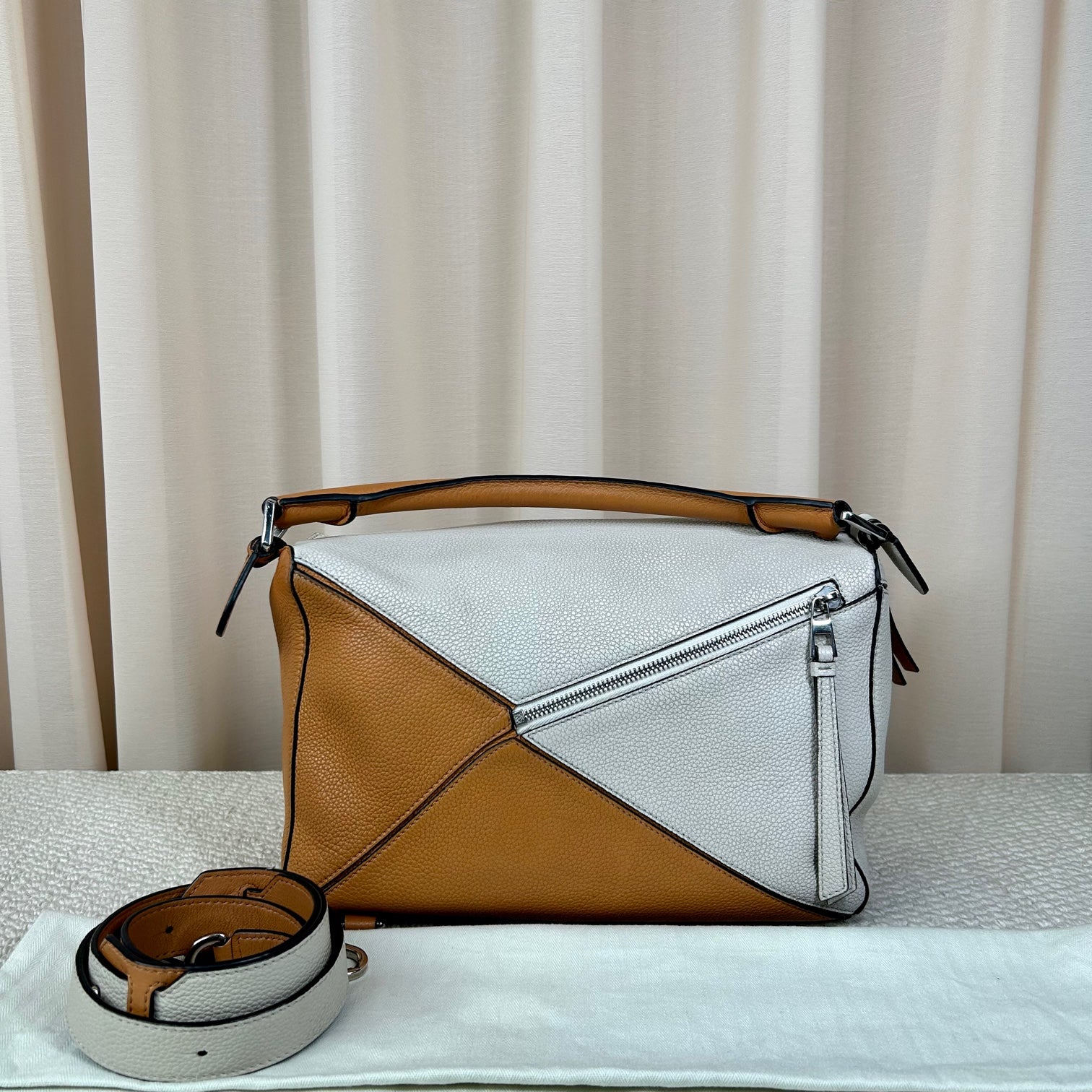 LOEWE Puzzle Bag