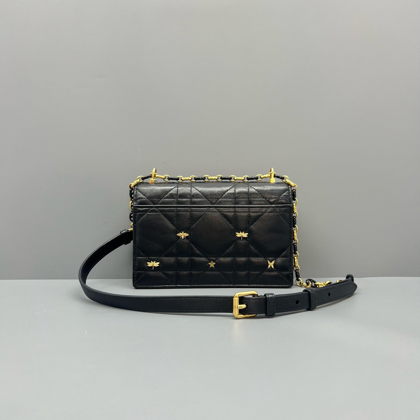 Dior 30 Montaigne Small Black