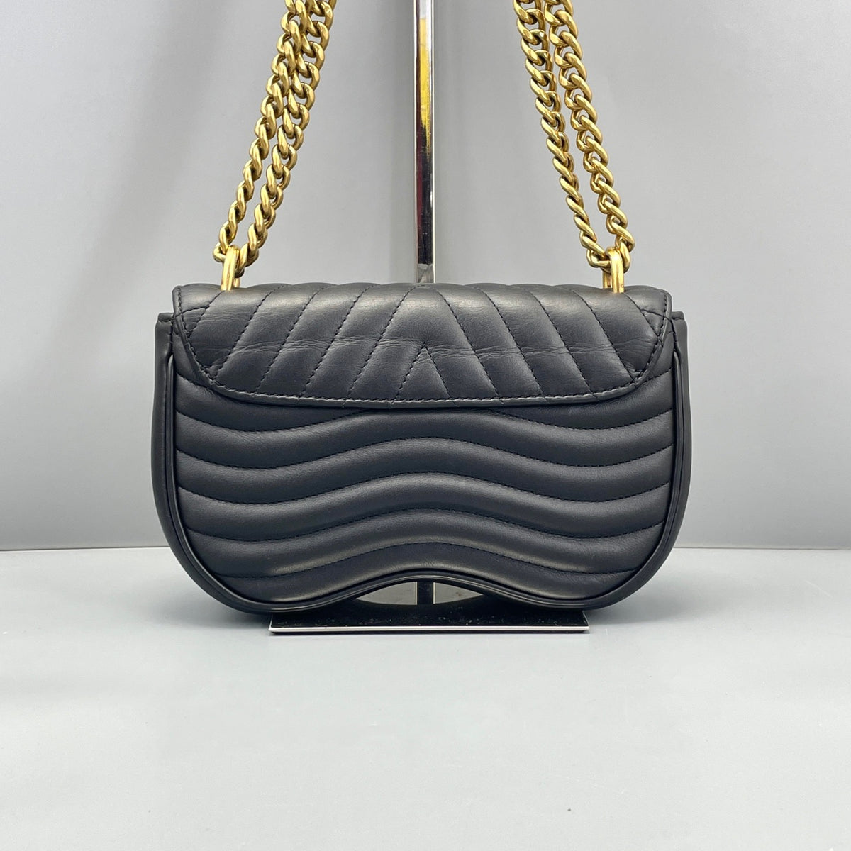 Louis Vuitton Black Quilted Leather New Wave Chain