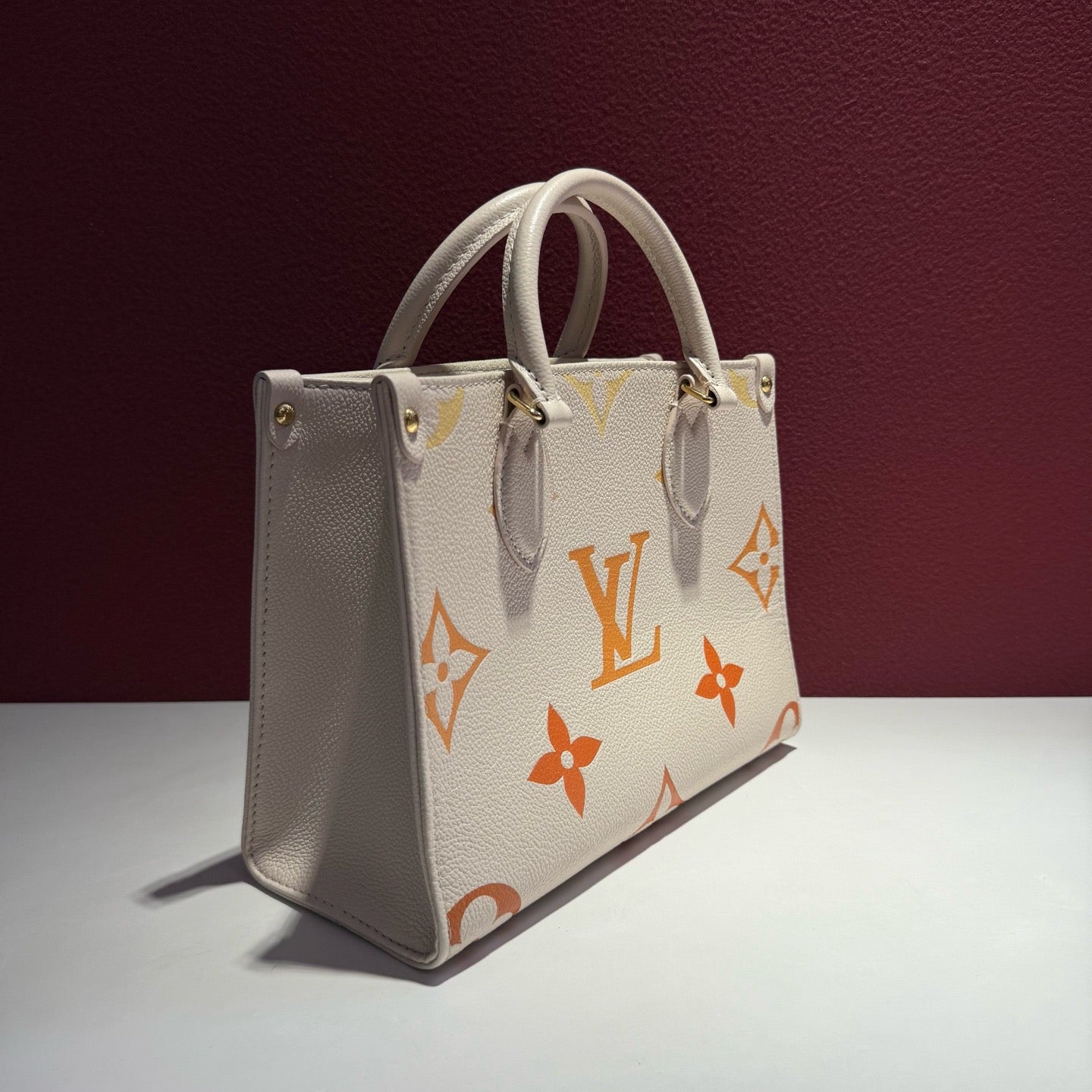 Louis Vuitton Onthego PM