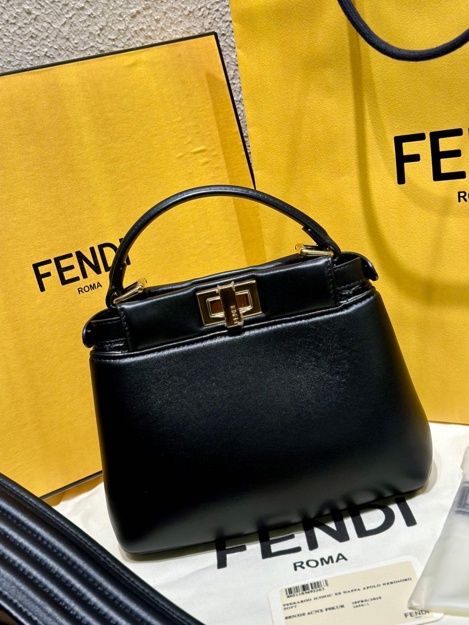 Fendi peekaboo iconic XS 20cm Near Nee