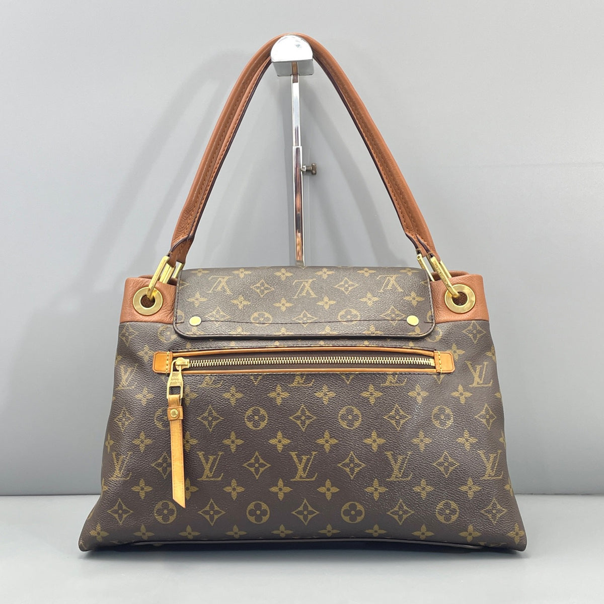Louis Vuitton Monogram Olympe