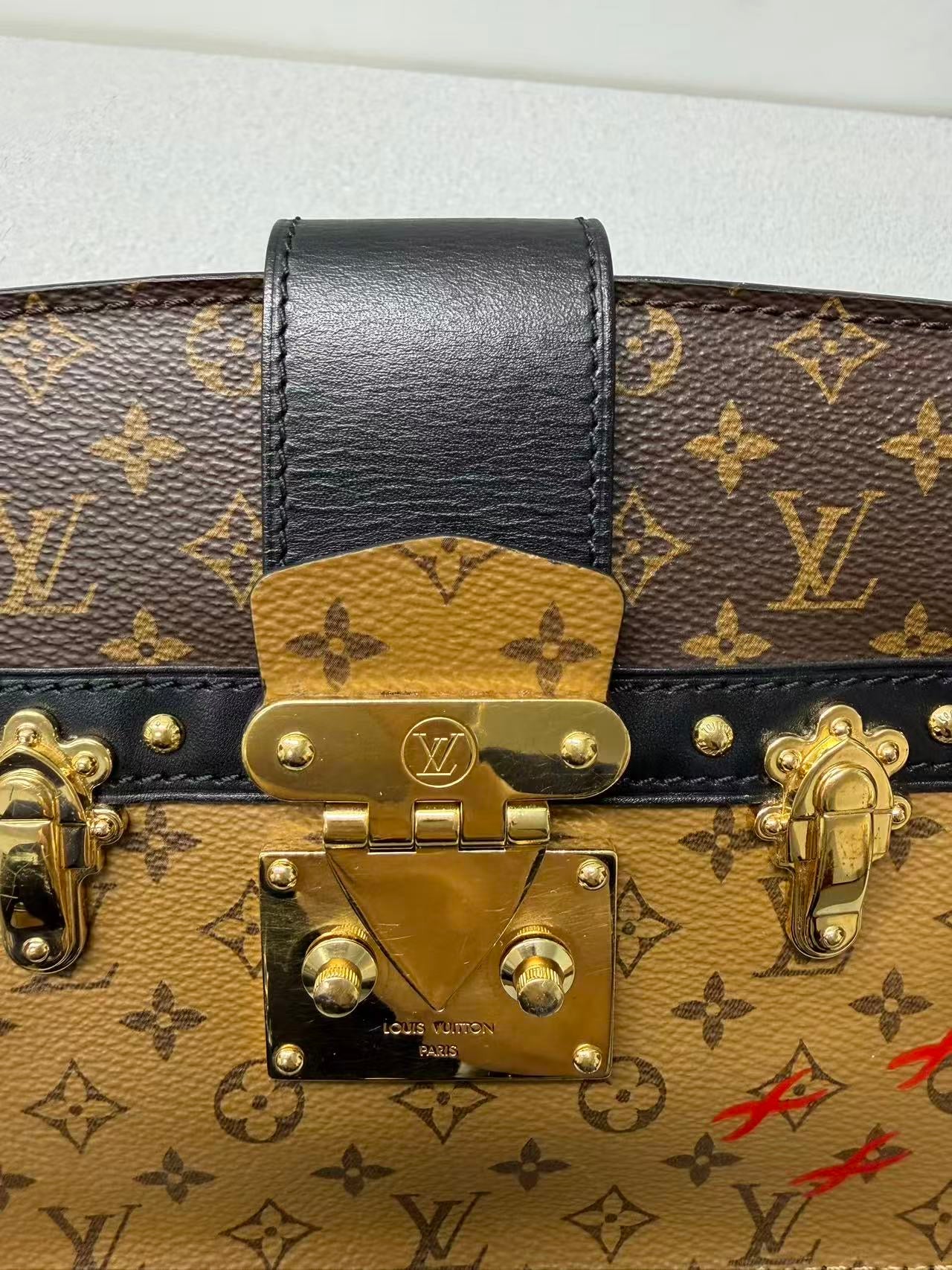 Louis Vuitton Pochette Trunk